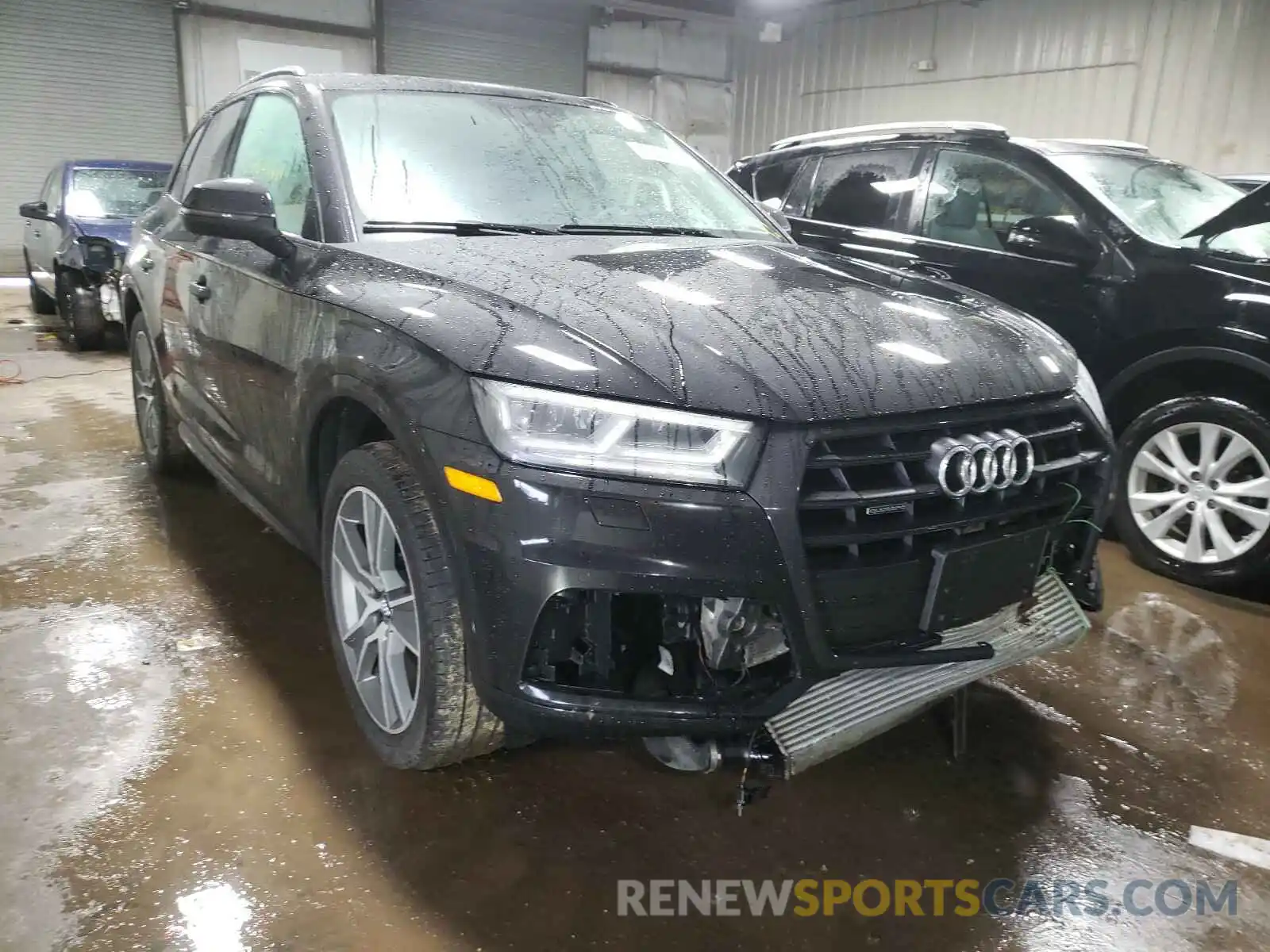 1 Фотография поврежденного автомобиля WA1BNAFY4K2044985 AUDI Q5 2019