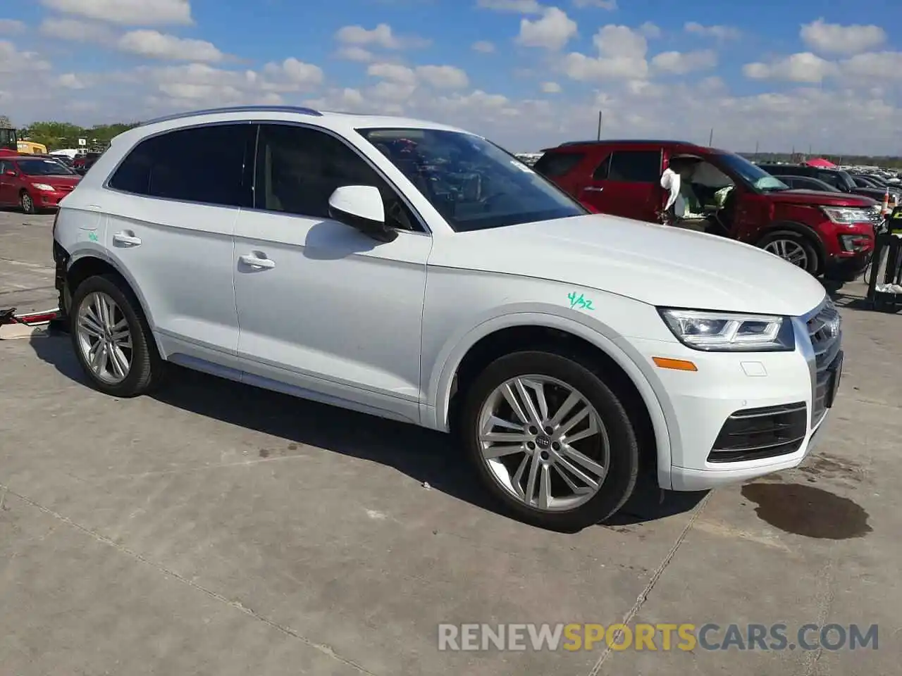 4 Photograph of a damaged car WA1BNAFY4K2056599 AUDI Q5 2019