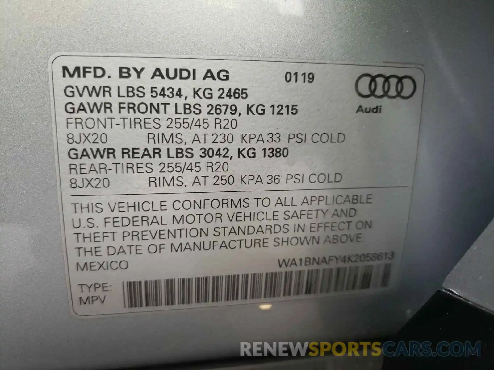 10 Photograph of a damaged car WA1BNAFY4K2058613 AUDI Q5 2019