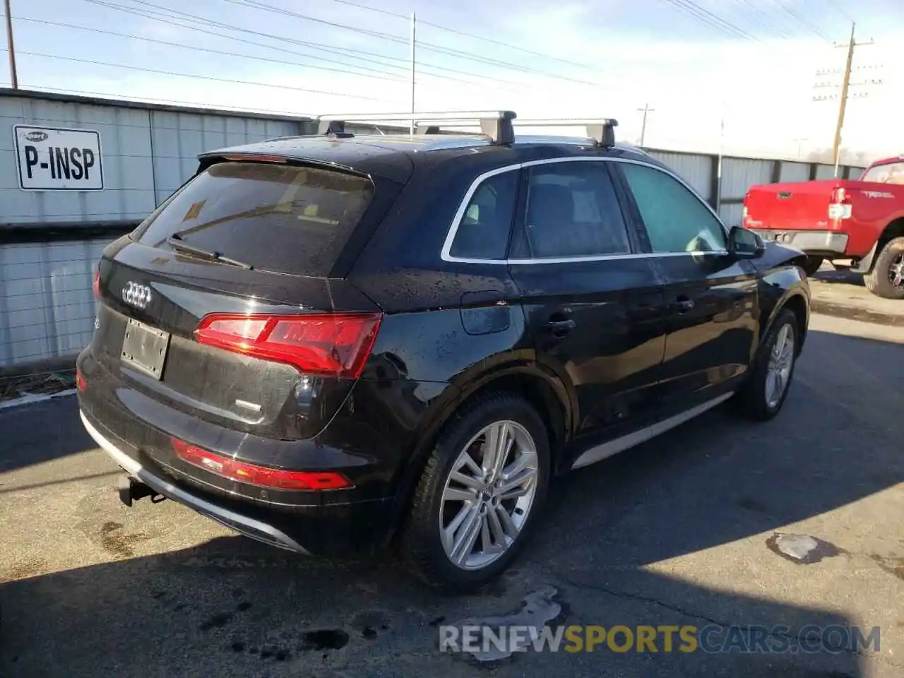 4 Фотография поврежденного автомобиля WA1BNAFY4K2060104 AUDI Q5 2019