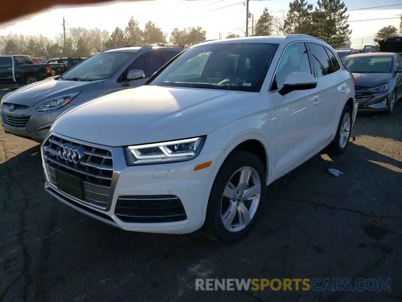 2 Photograph of a damaged car WA1BNAFY4K2085780 AUDI Q5 2019