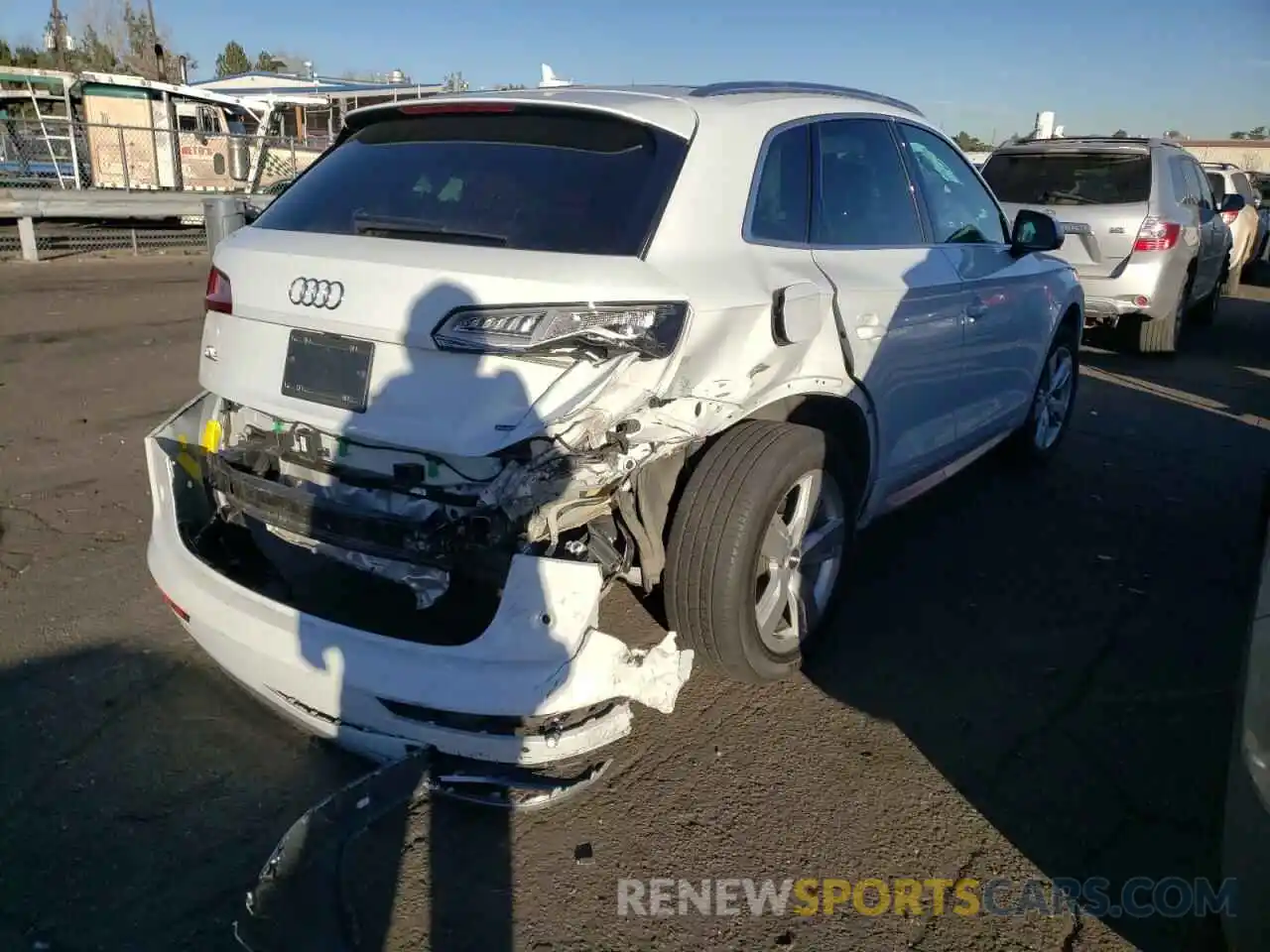 4 Photograph of a damaged car WA1BNAFY4K2085780 AUDI Q5 2019