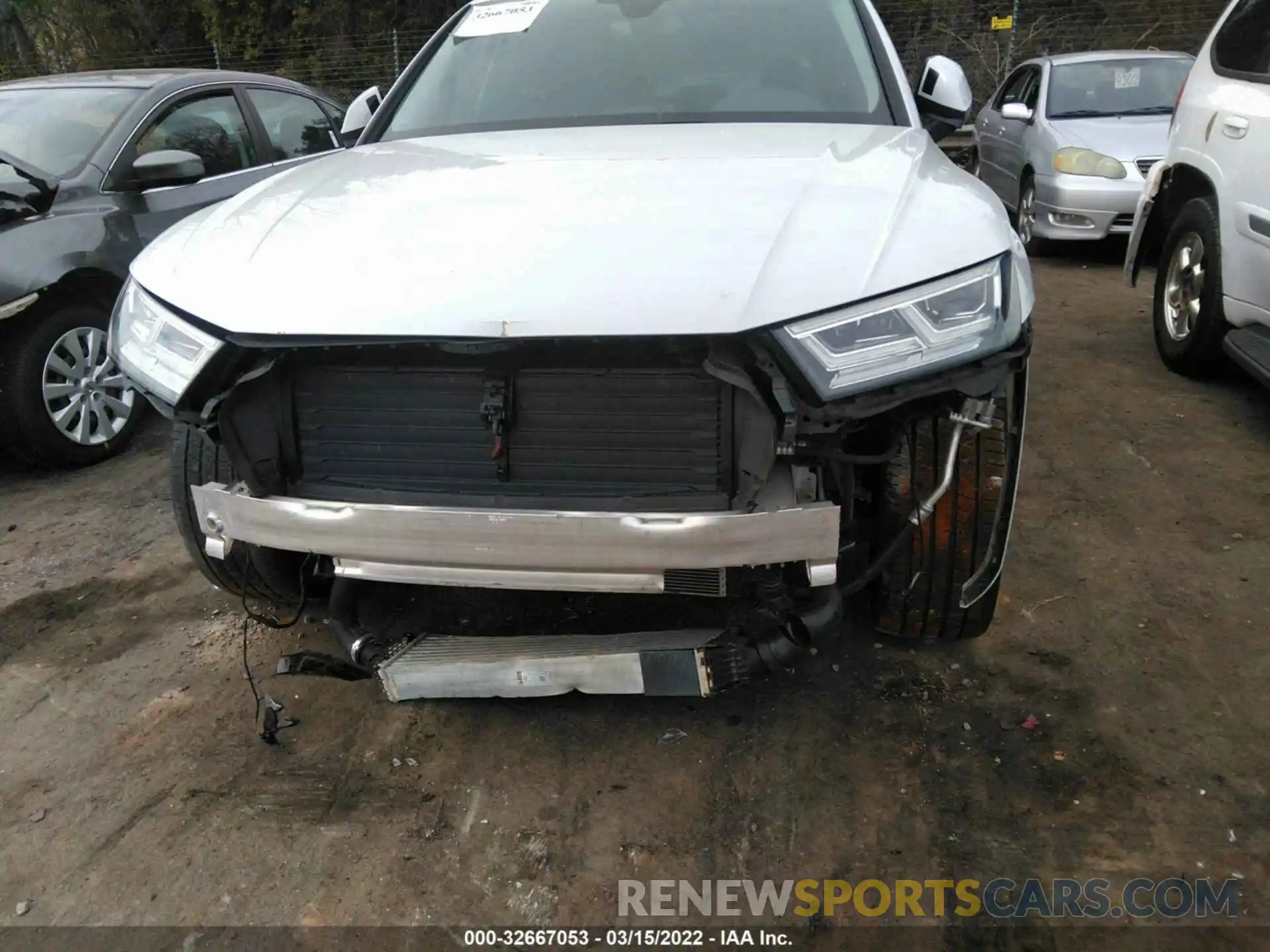 6 Photograph of a damaged car WA1BNAFY4K2086850 AUDI Q5 2019