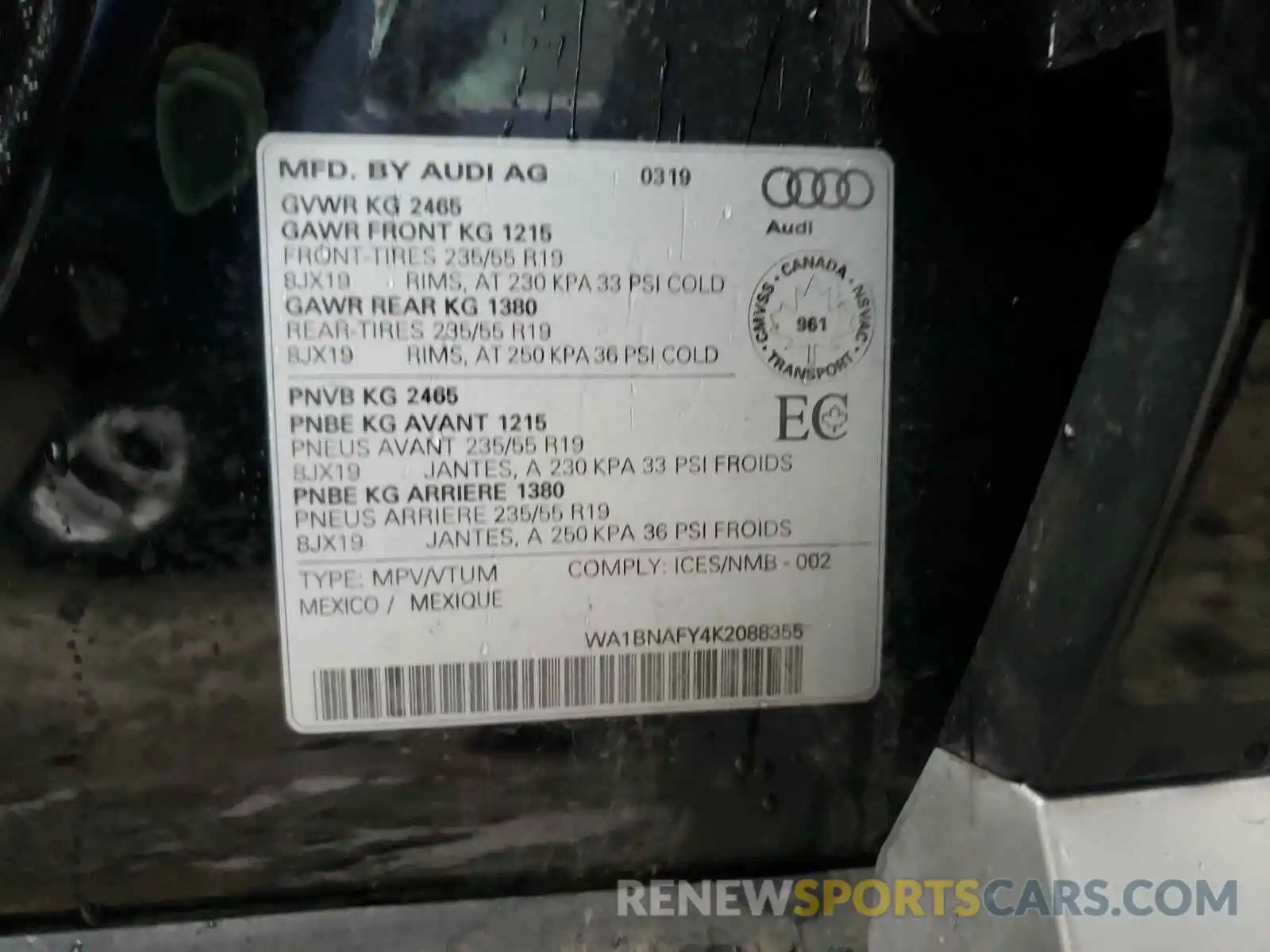 10 Photograph of a damaged car WA1BNAFY4K2088355 AUDI Q5 2019