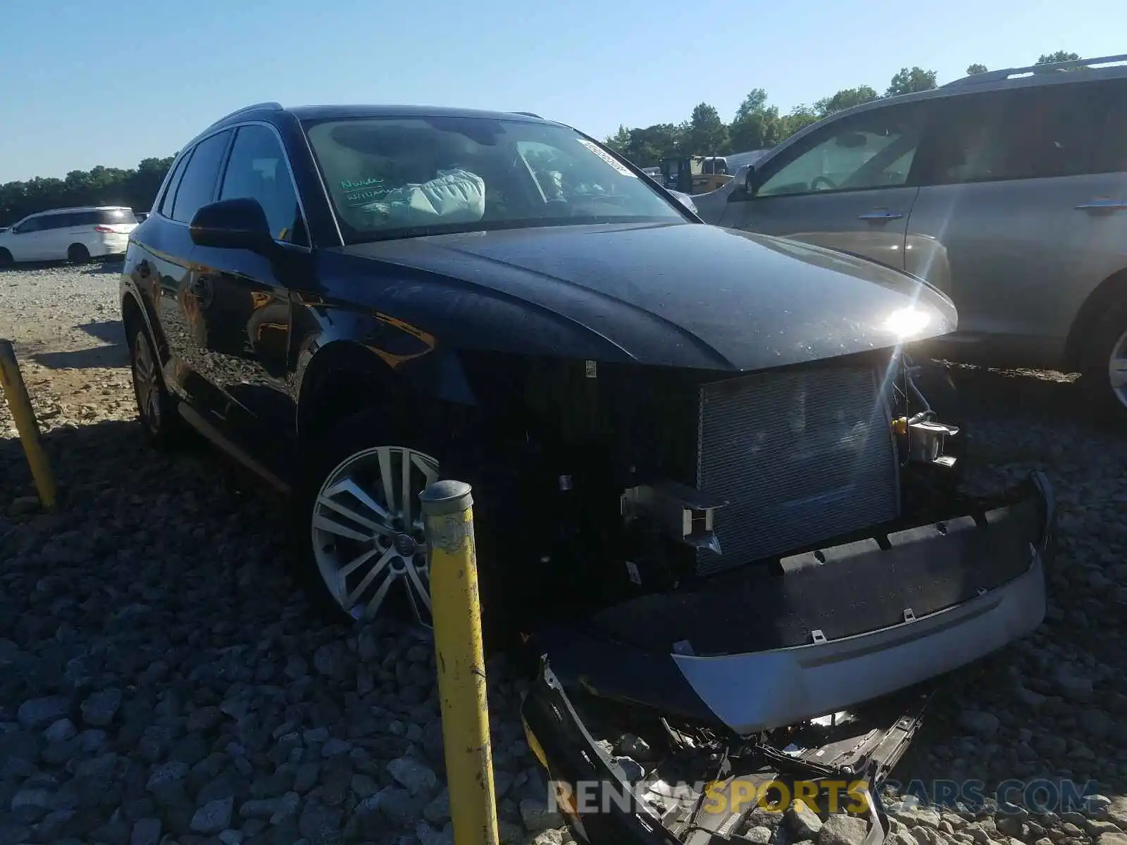 1 Photograph of a damaged car WA1BNAFY4K2089828 AUDI Q5 2019