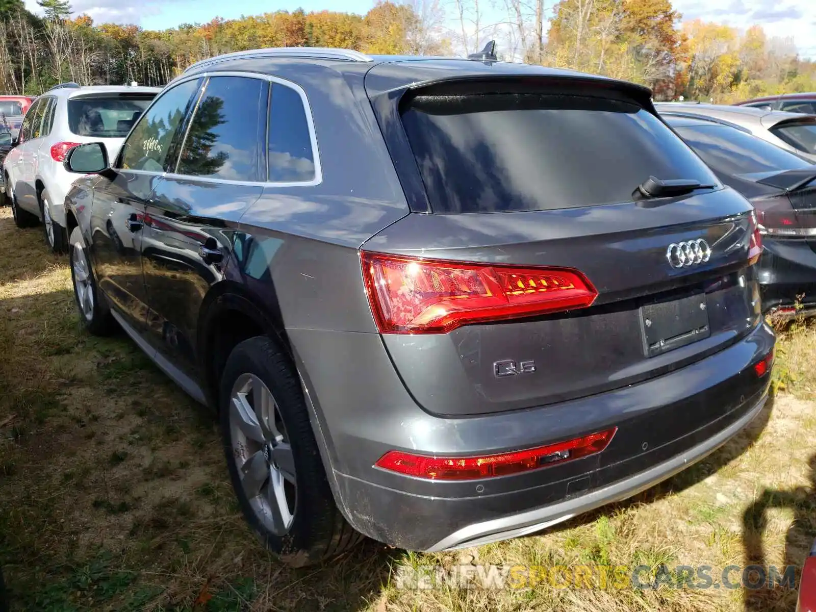 3 Фотография поврежденного автомобиля WA1BNAFY4K2114033 AUDI Q5 2019