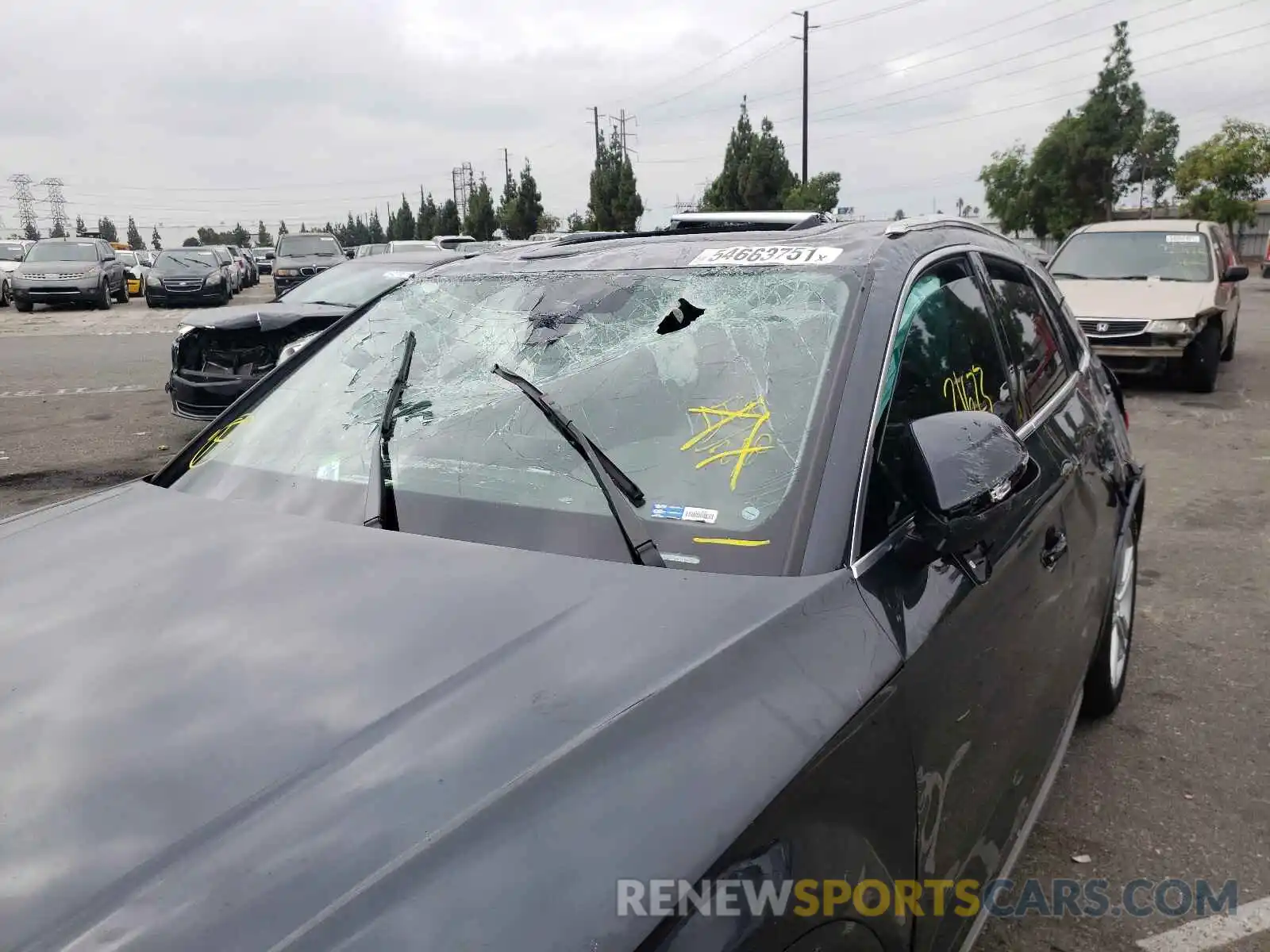 9 Photograph of a damaged car WA1BNAFY4K2114078 AUDI Q5 2019