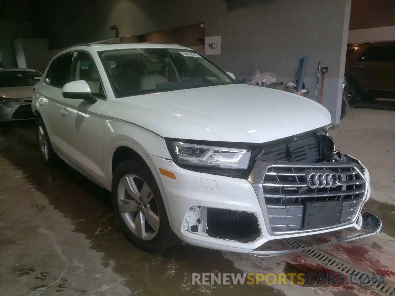 1 Фотография поврежденного автомобиля WA1BNAFY4K2127980 AUDI Q5 2019