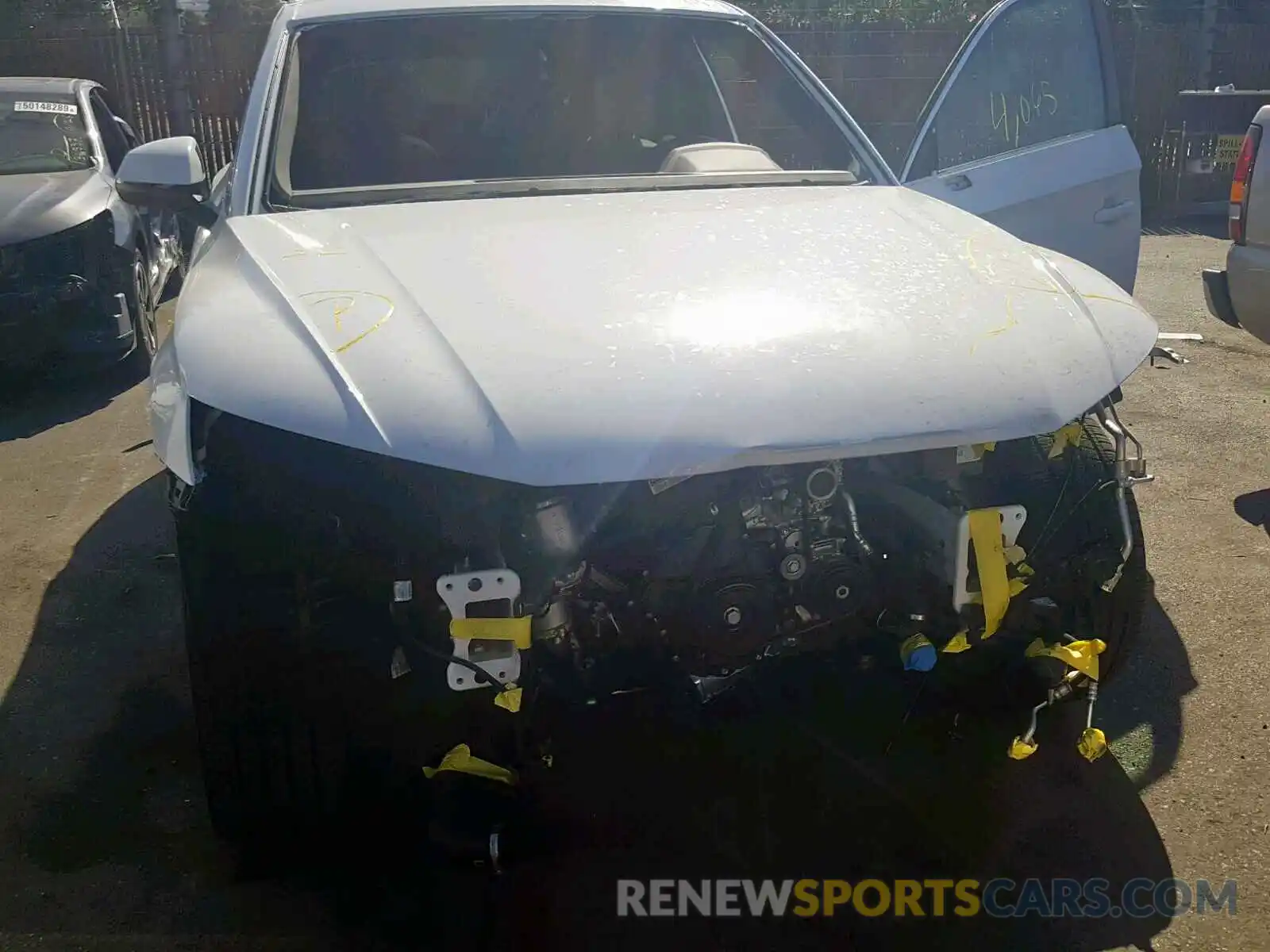 9 Photograph of a damaged car WA1BNAFY5K2028696 AUDI Q5 2019