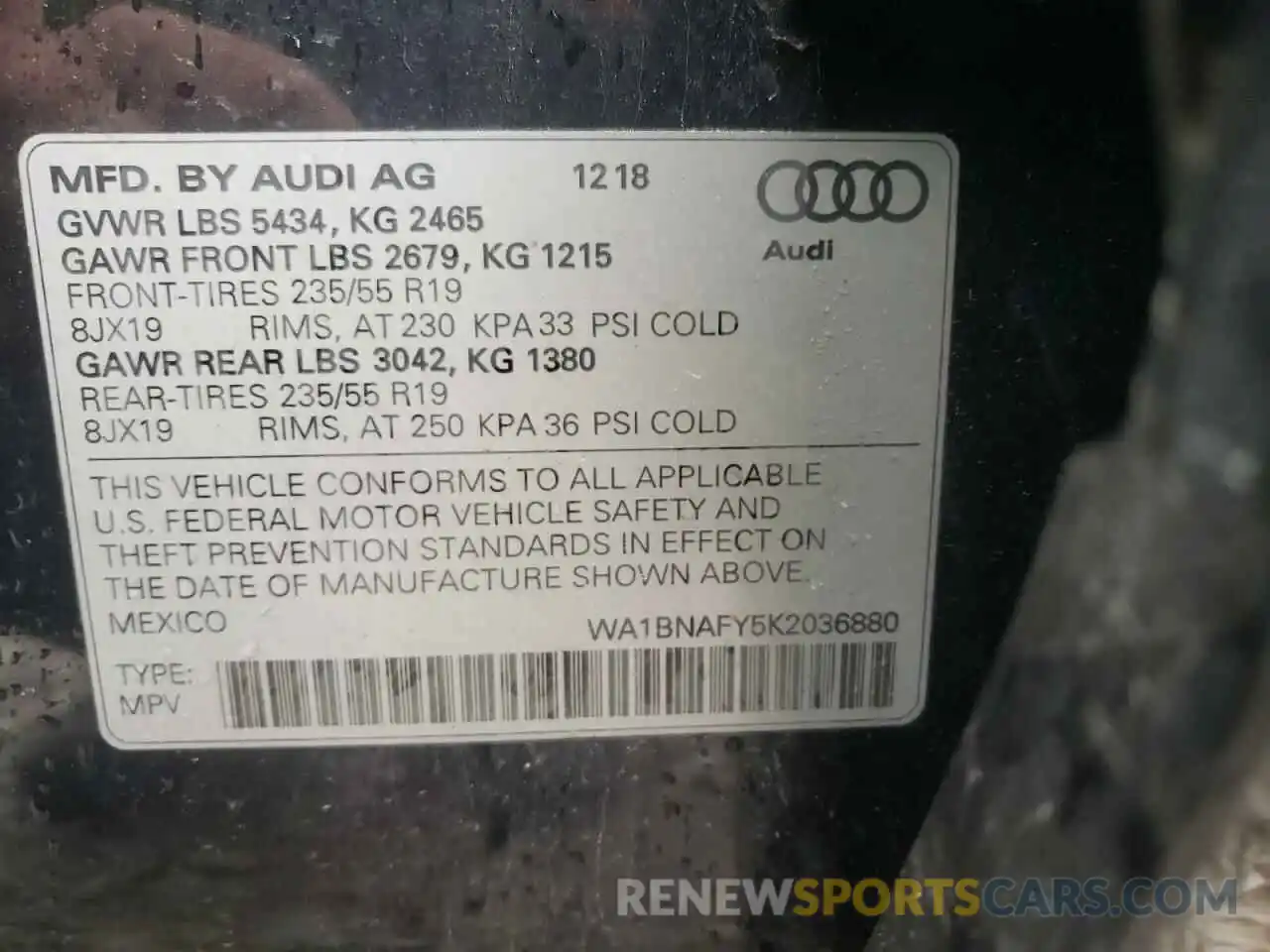 10 Photograph of a damaged car WA1BNAFY5K2036880 AUDI Q5 2019