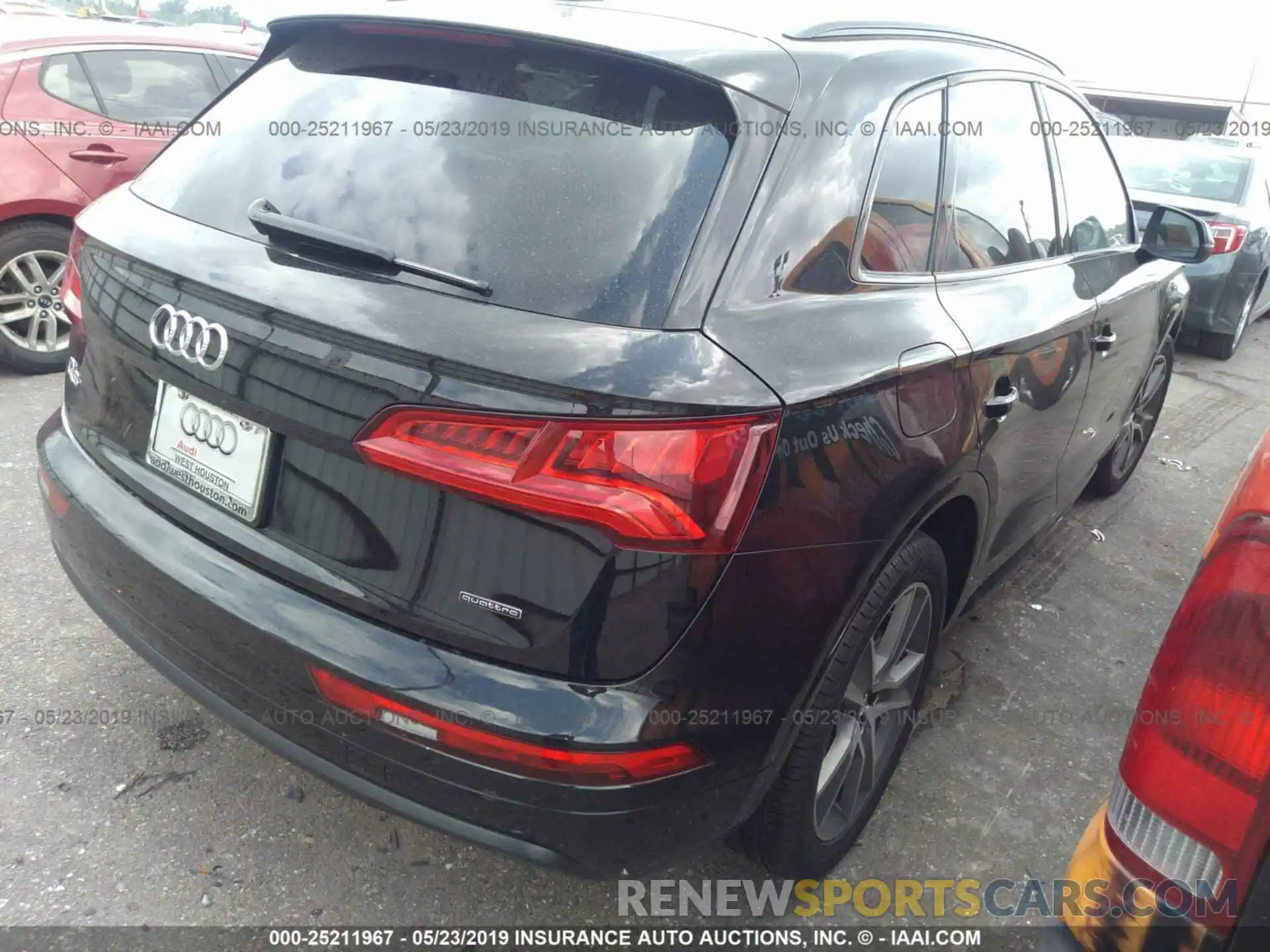 4 Photograph of a damaged car WA1BNAFY5K2058989 AUDI Q5 2019