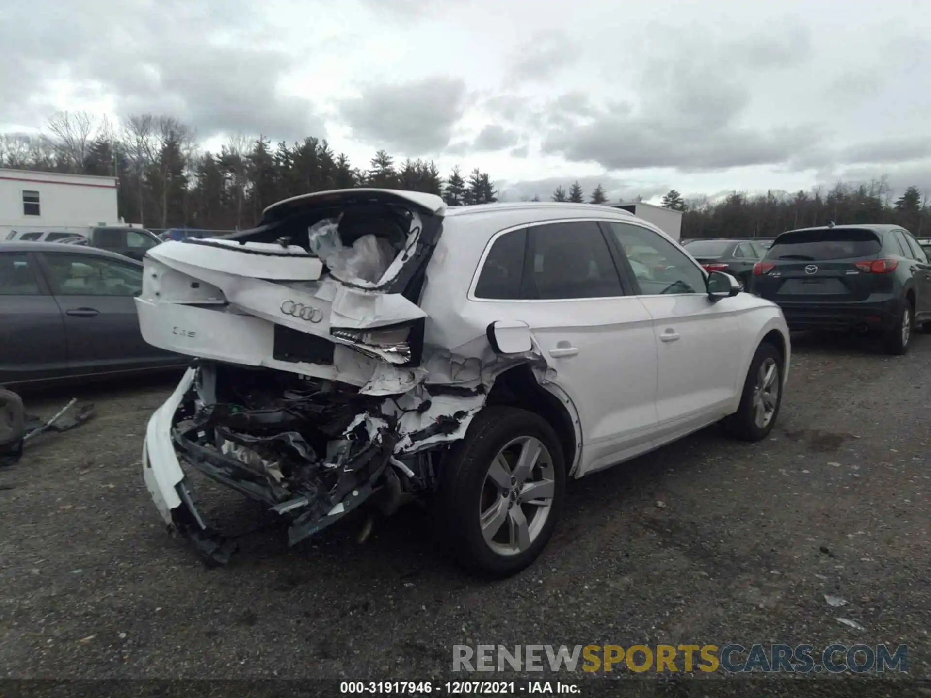 4 Photograph of a damaged car WA1BNAFY5K2070687 AUDI Q5 2019