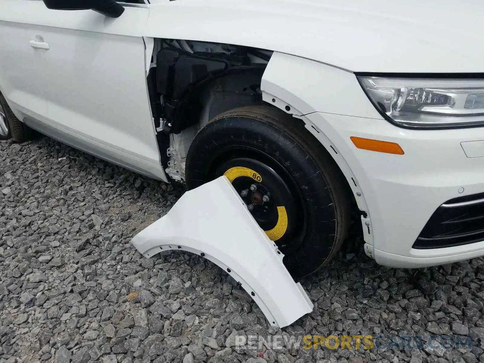 9 Photograph of a damaged car WA1BNAFY5K2075890 AUDI Q5 2019