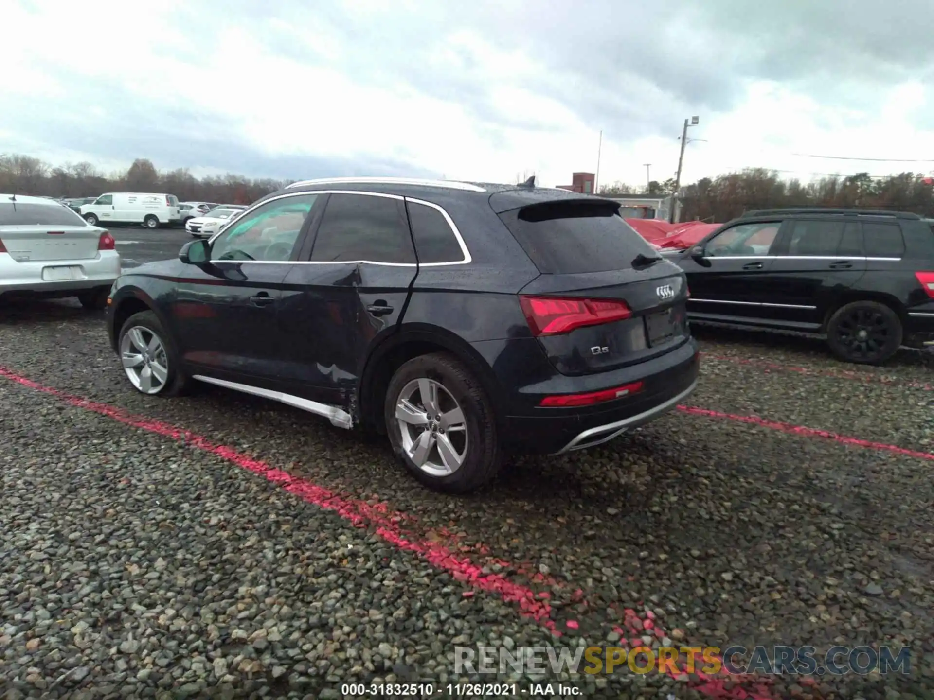 3 Photograph of a damaged car WA1BNAFY5K2079177 AUDI Q5 2019