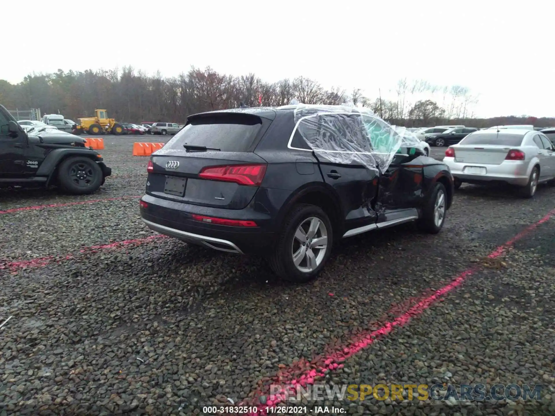 4 Photograph of a damaged car WA1BNAFY5K2079177 AUDI Q5 2019