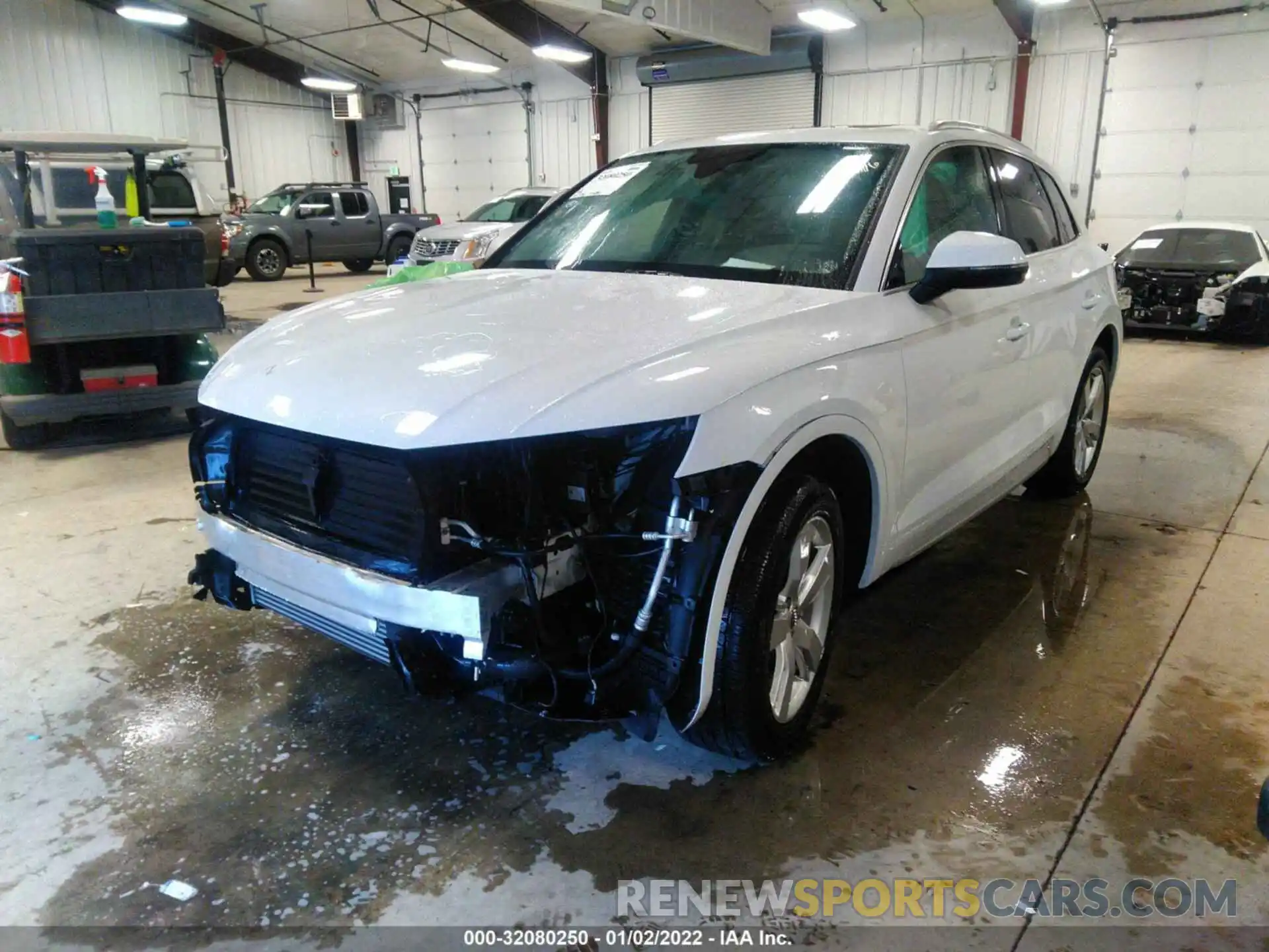 2 Photograph of a damaged car WA1BNAFY5K2087148 AUDI Q5 2019