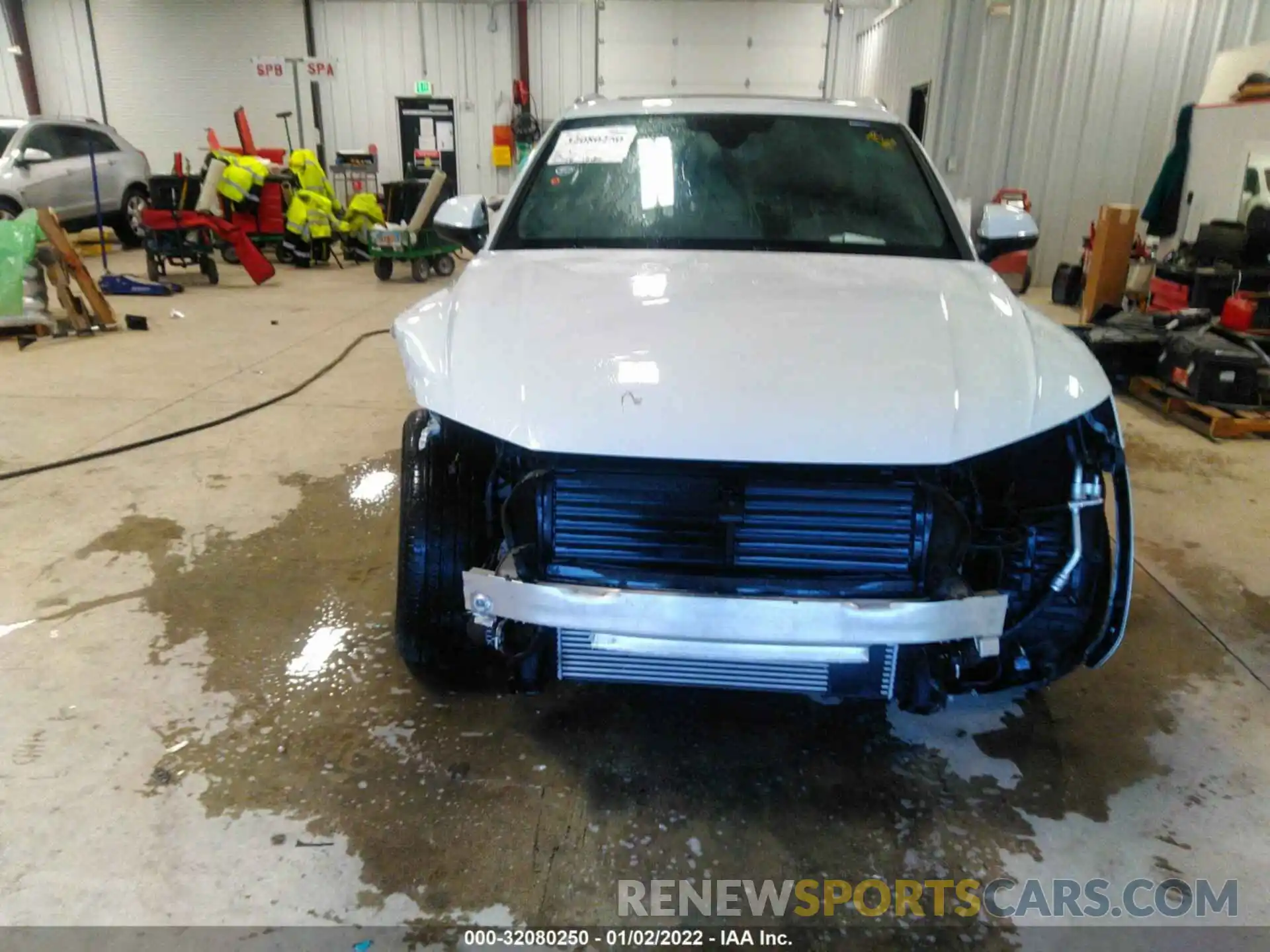 6 Photograph of a damaged car WA1BNAFY5K2087148 AUDI Q5 2019