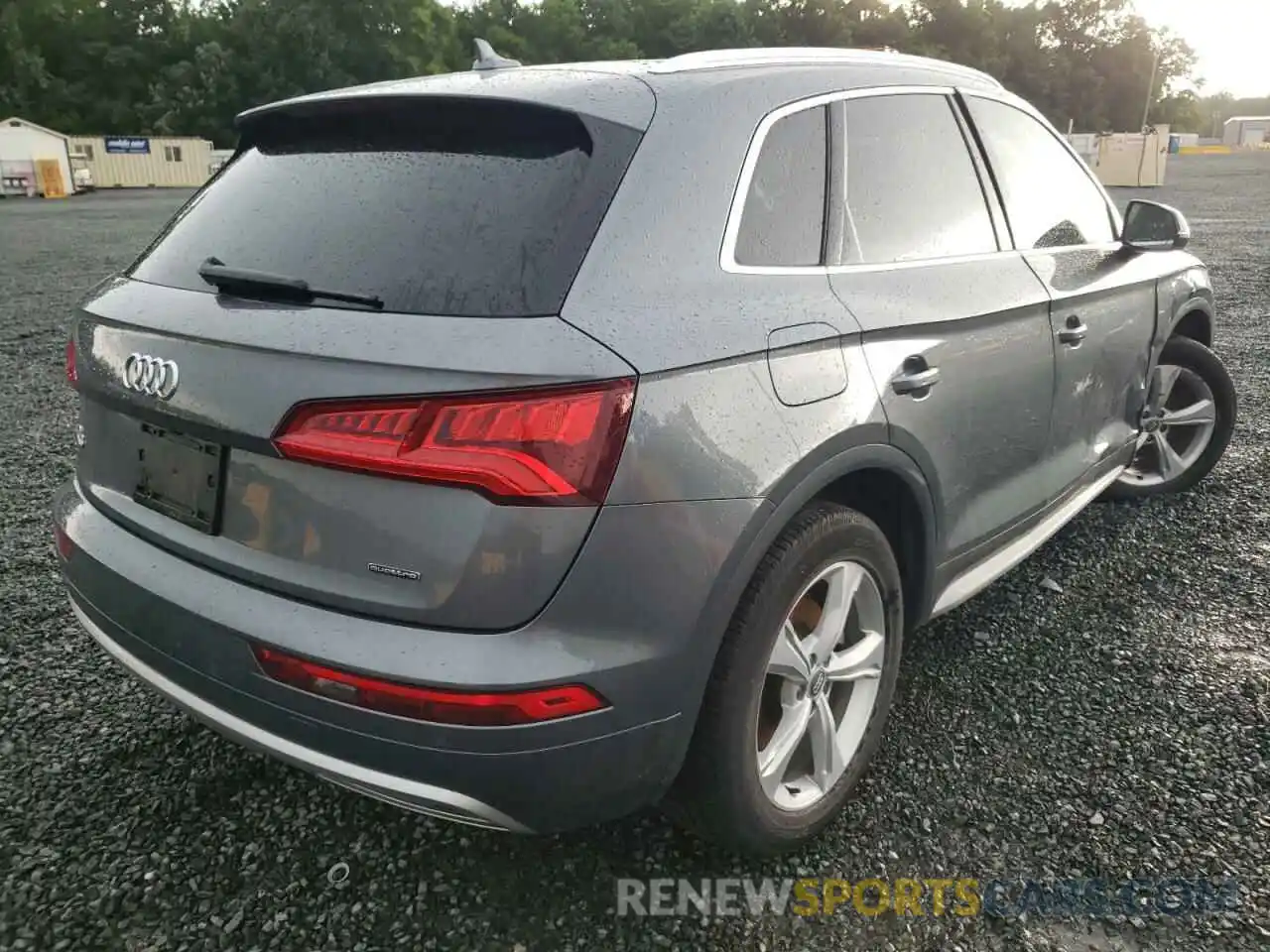 4 Photograph of a damaged car WA1BNAFY5K2089305 AUDI Q5 2019