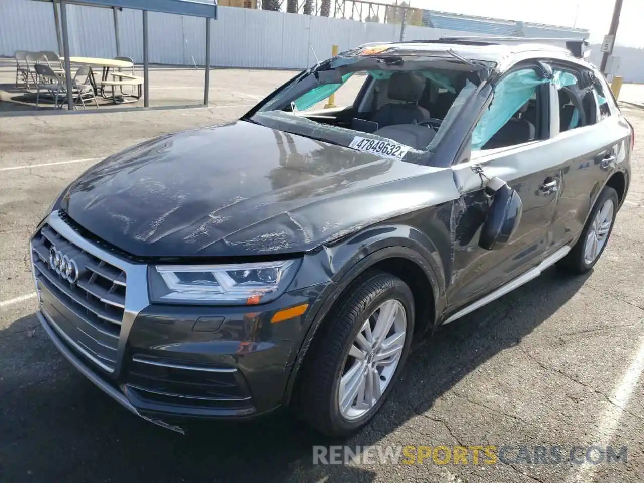 2 Фотография поврежденного автомобиля WA1BNAFY5K2098361 AUDI Q5 2019