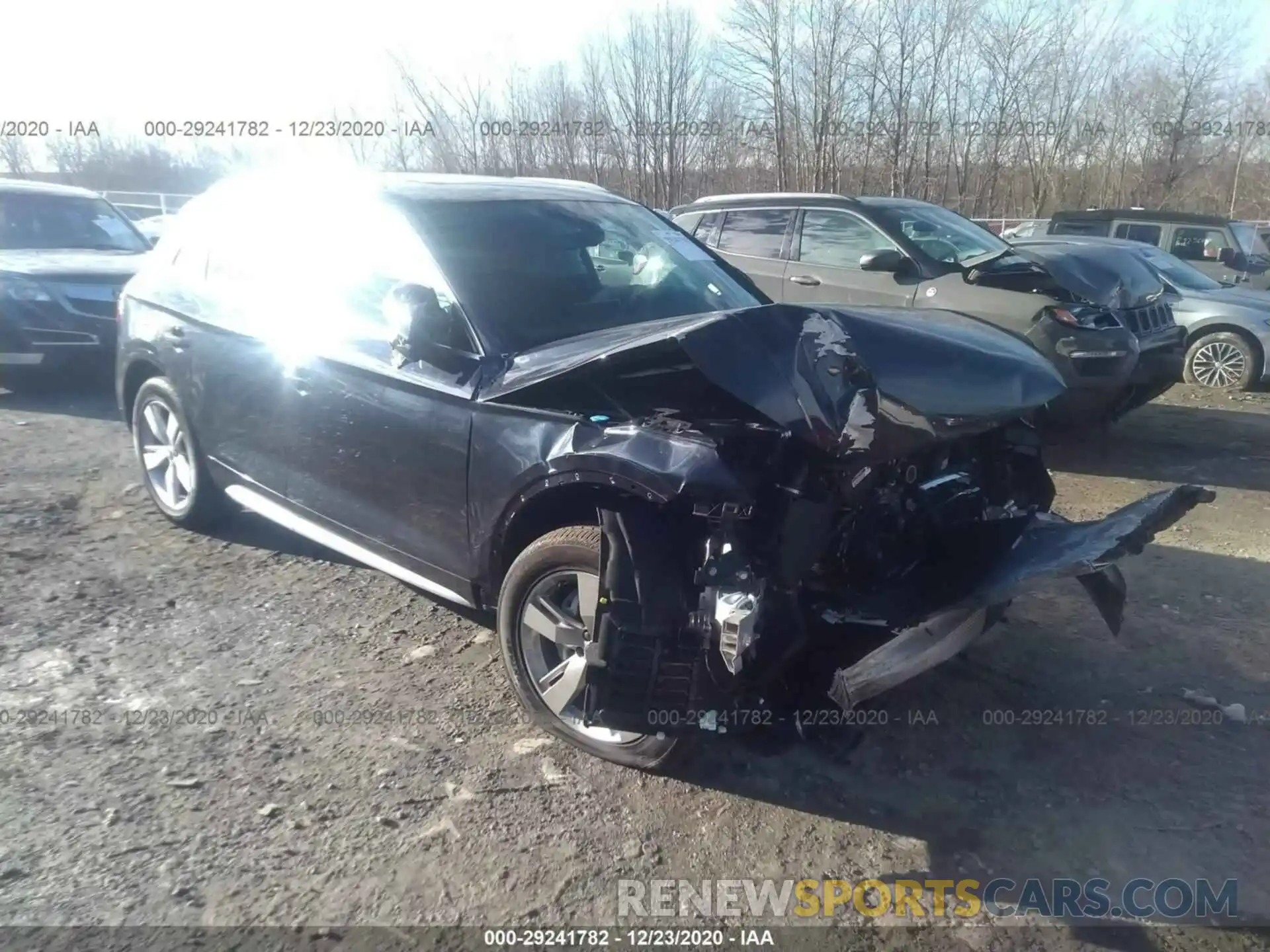 1 Photograph of a damaged car WA1BNAFY5K2100805 AUDI Q5 2019