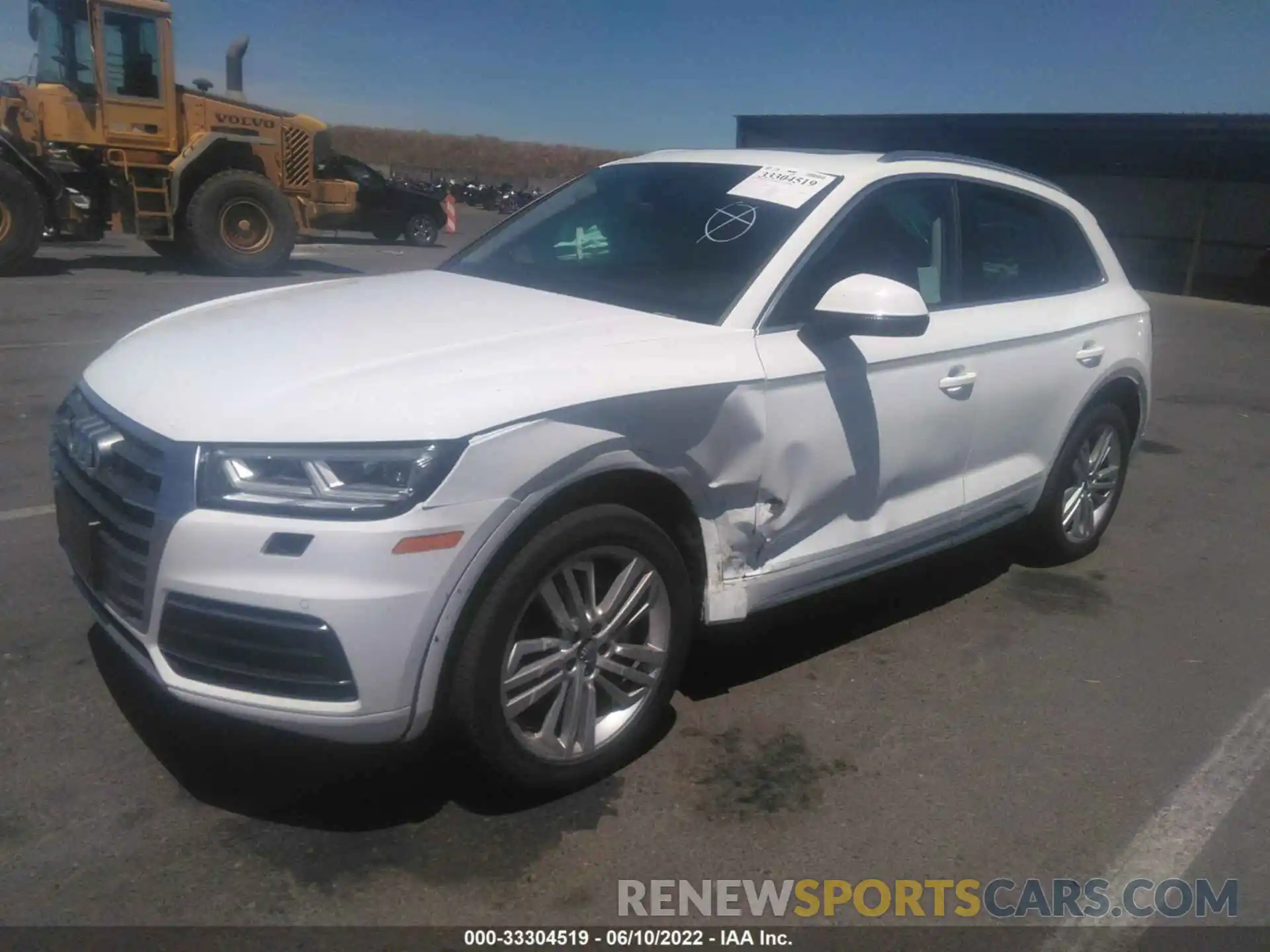 2 Photograph of a damaged car WA1BNAFY5K2102070 AUDI Q5 2019