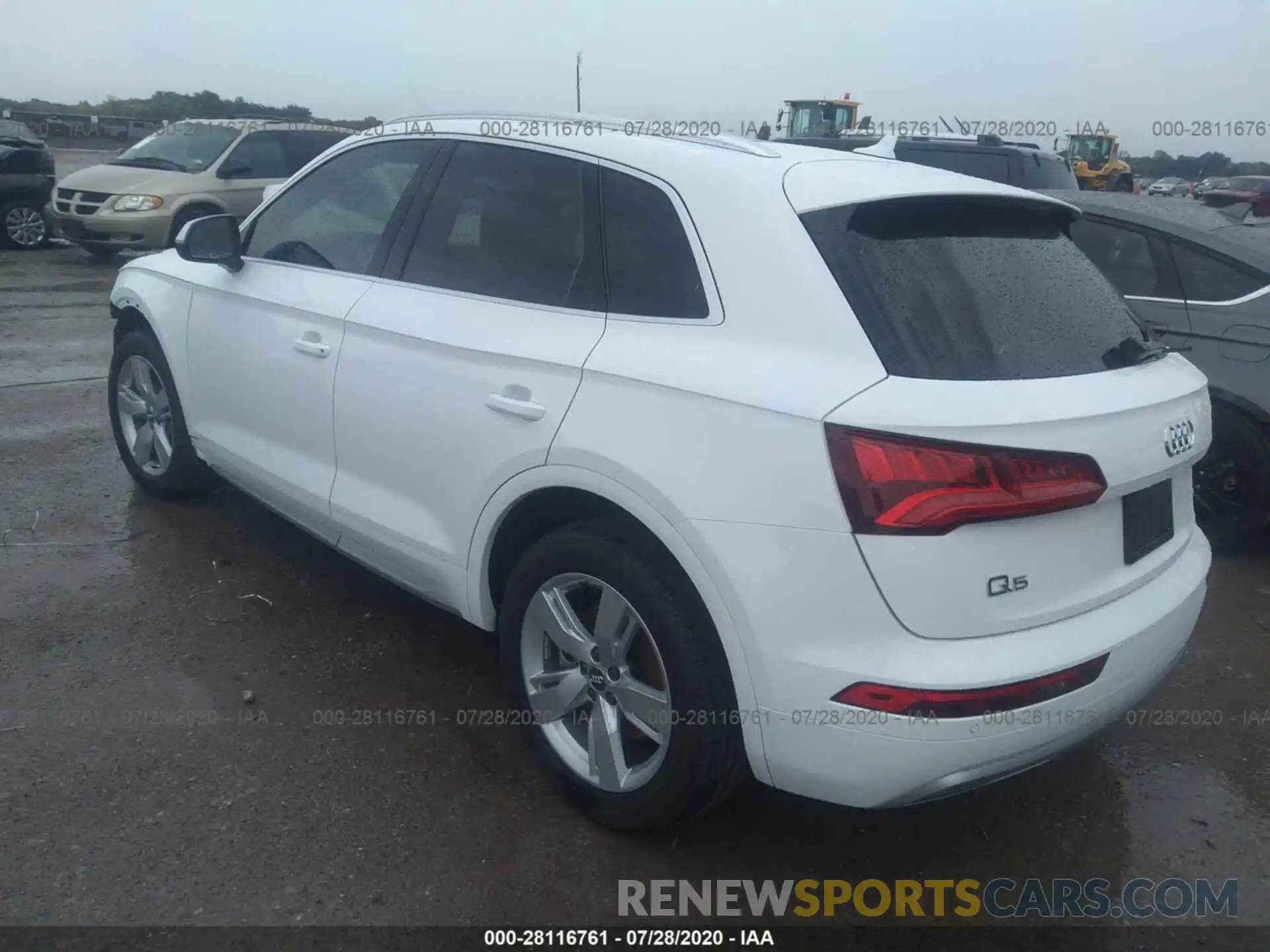 3 Фотография поврежденного автомобиля WA1BNAFY5K2104806 AUDI Q5 2019