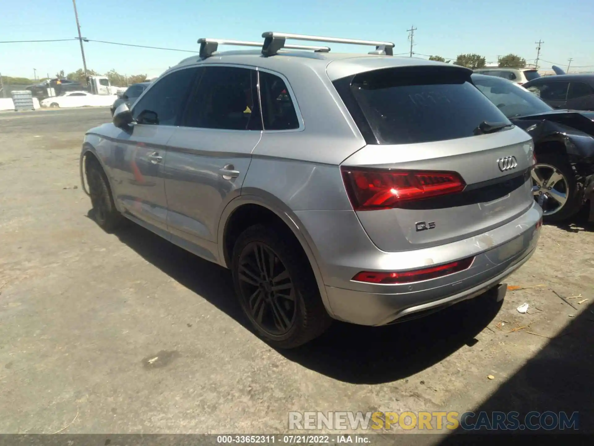 3 Photograph of a damaged car WA1BNAFY5K2122898 AUDI Q5 2019