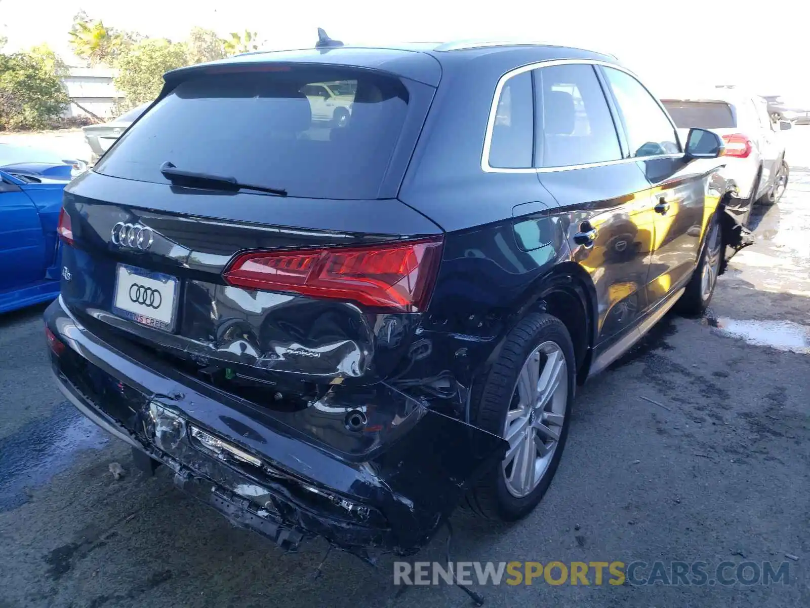 4 Photograph of a damaged car WA1BNAFY5K2144142 AUDI Q5 2019