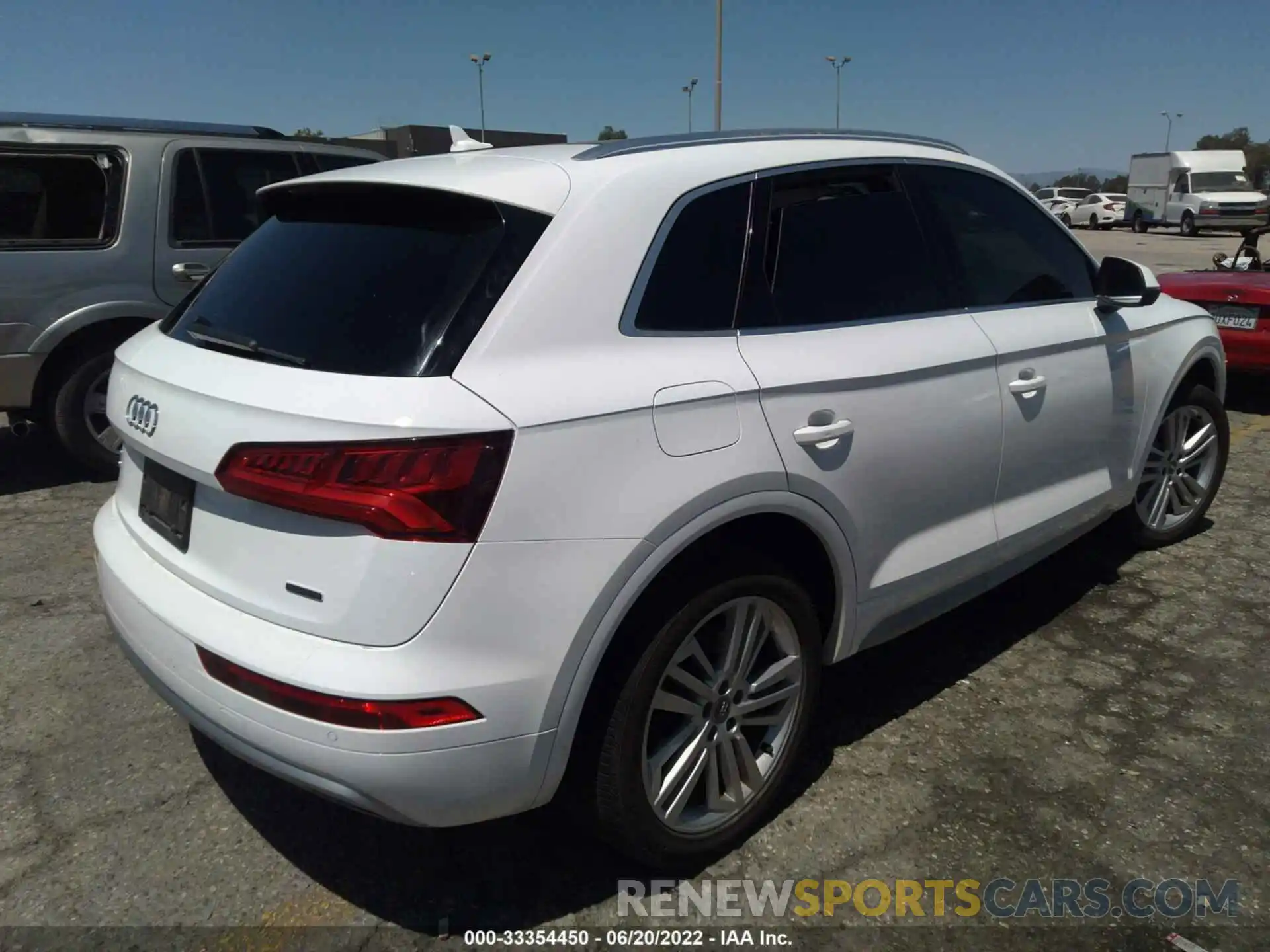 4 Фотография поврежденного автомобиля WA1BNAFY6K2047175 AUDI Q5 2019