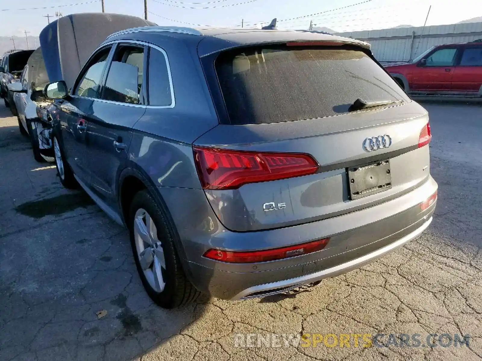 3 Фотография поврежденного автомобиля WA1BNAFY6K2053154 AUDI Q5 2019