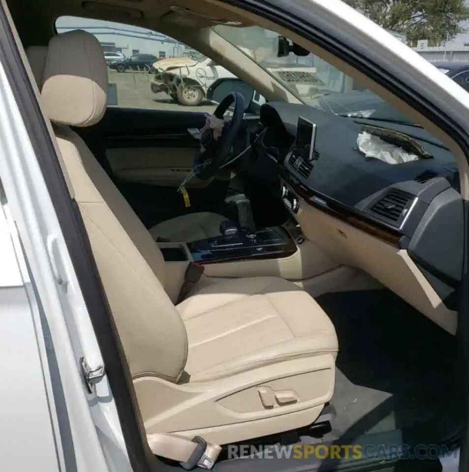 5 Photograph of a damaged car WA1BNAFY6K2053199 AUDI Q5 2019