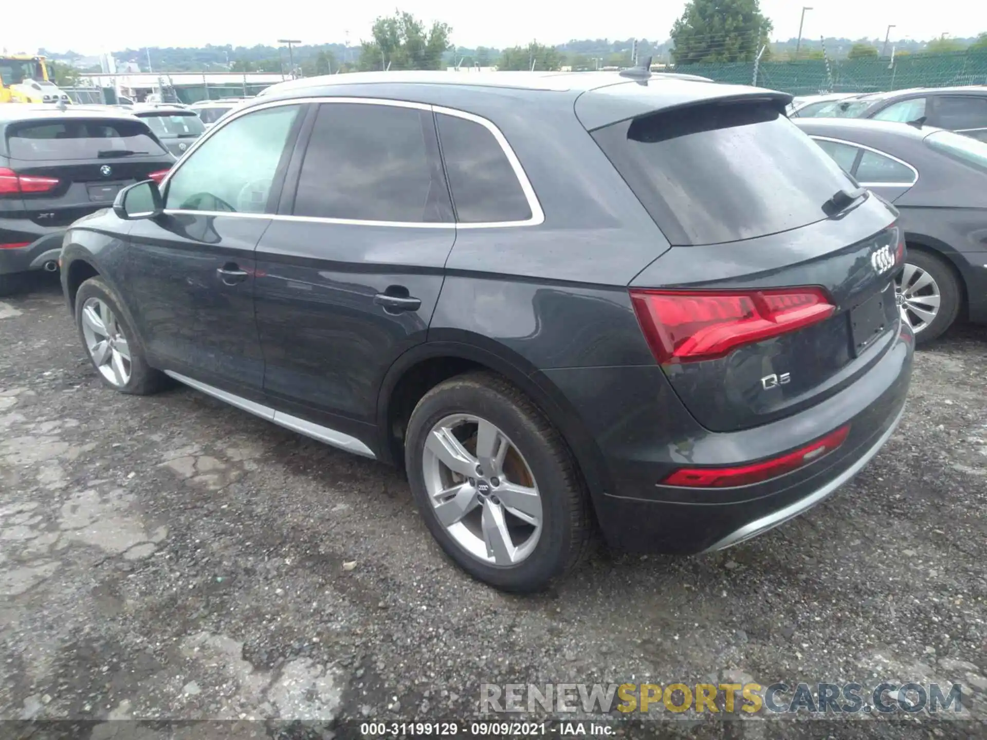 3 Фотография поврежденного автомобиля WA1BNAFY6K2055129 AUDI Q5 2019