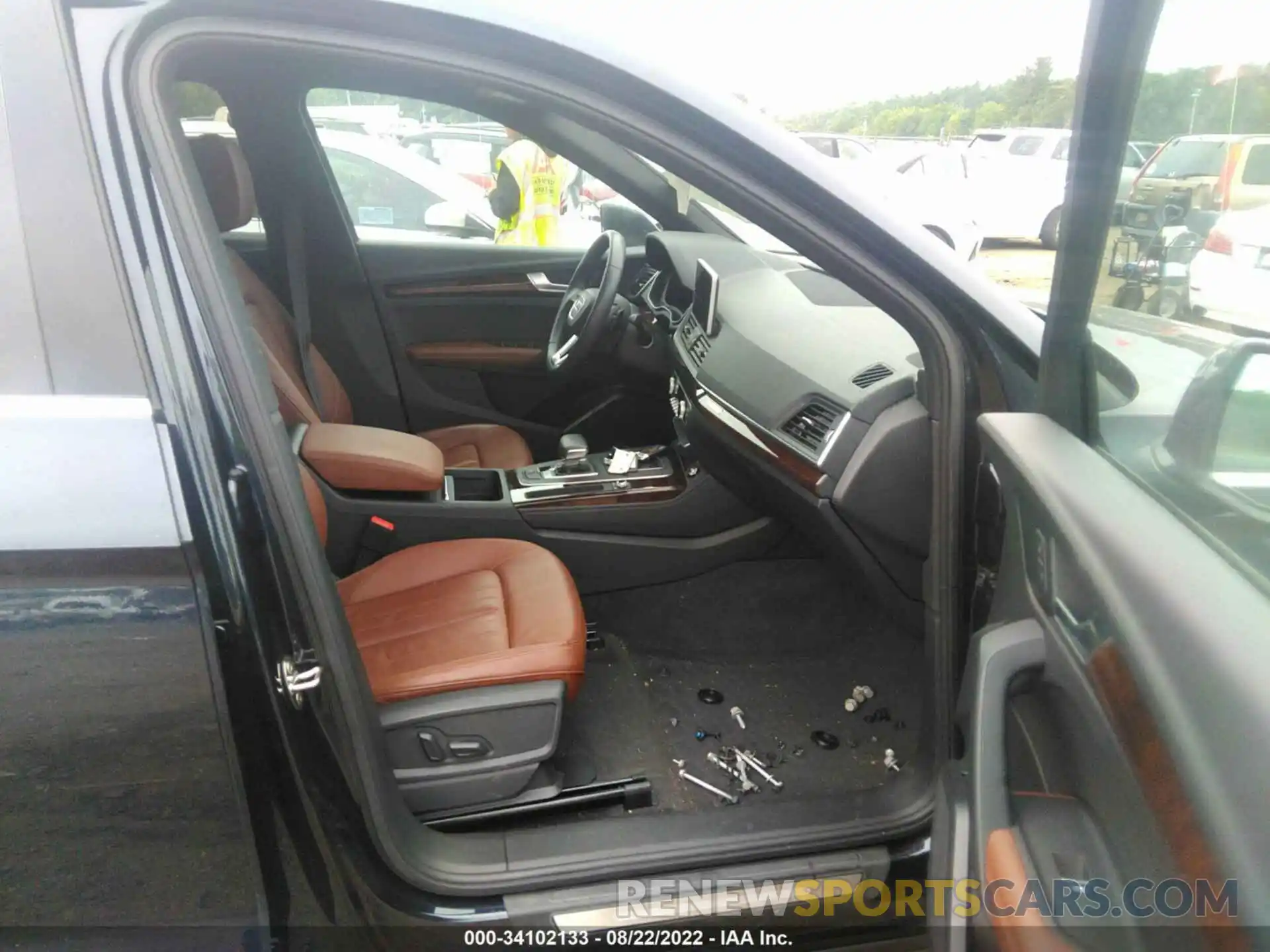 5 Photograph of a damaged car WA1BNAFY6K2074327 AUDI Q5 2019