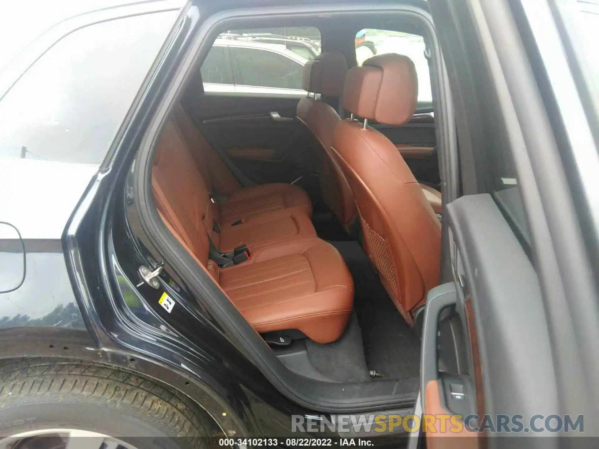 8 Photograph of a damaged car WA1BNAFY6K2074327 AUDI Q5 2019