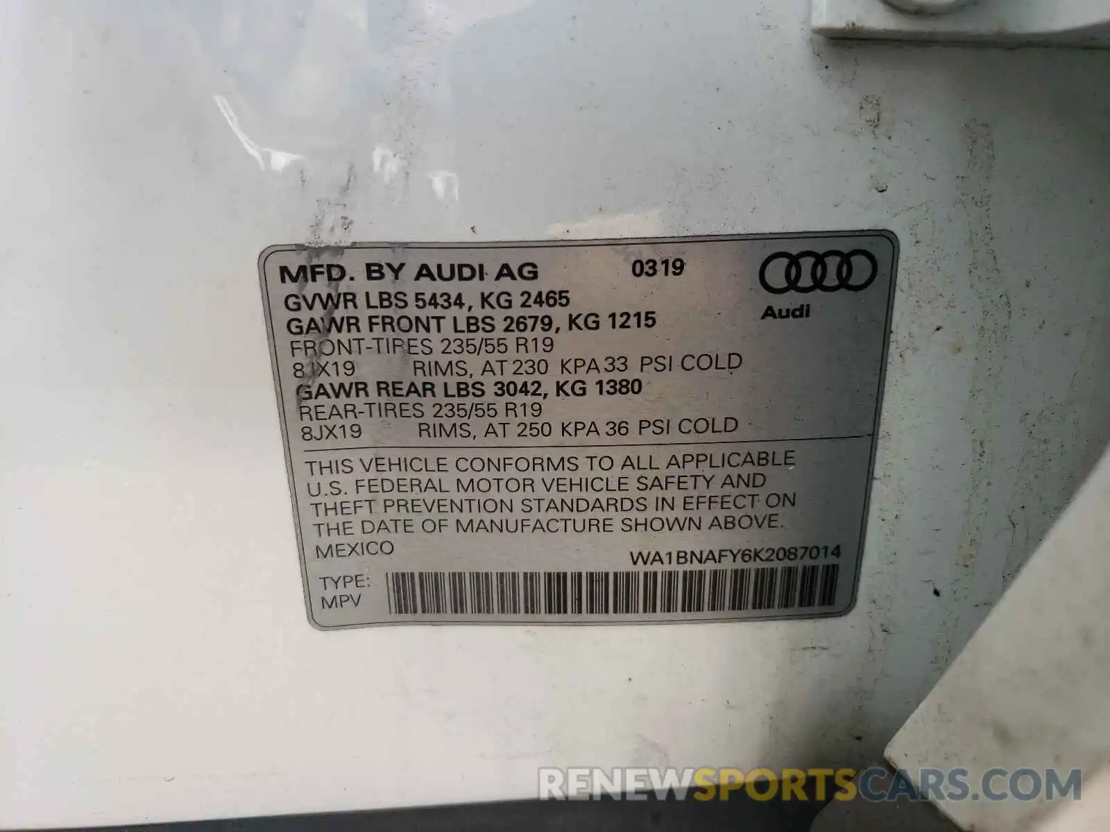 10 Photograph of a damaged car WA1BNAFY6K2087014 AUDI Q5 2019