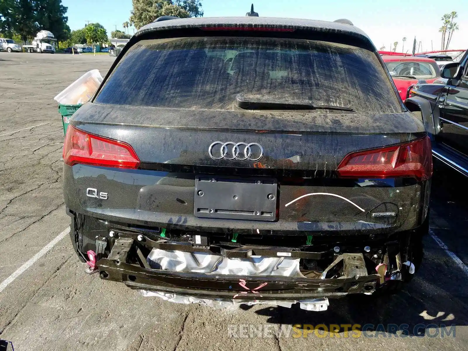 9 Photograph of a damaged car WA1BNAFY6K2091015 AUDI Q5 2019