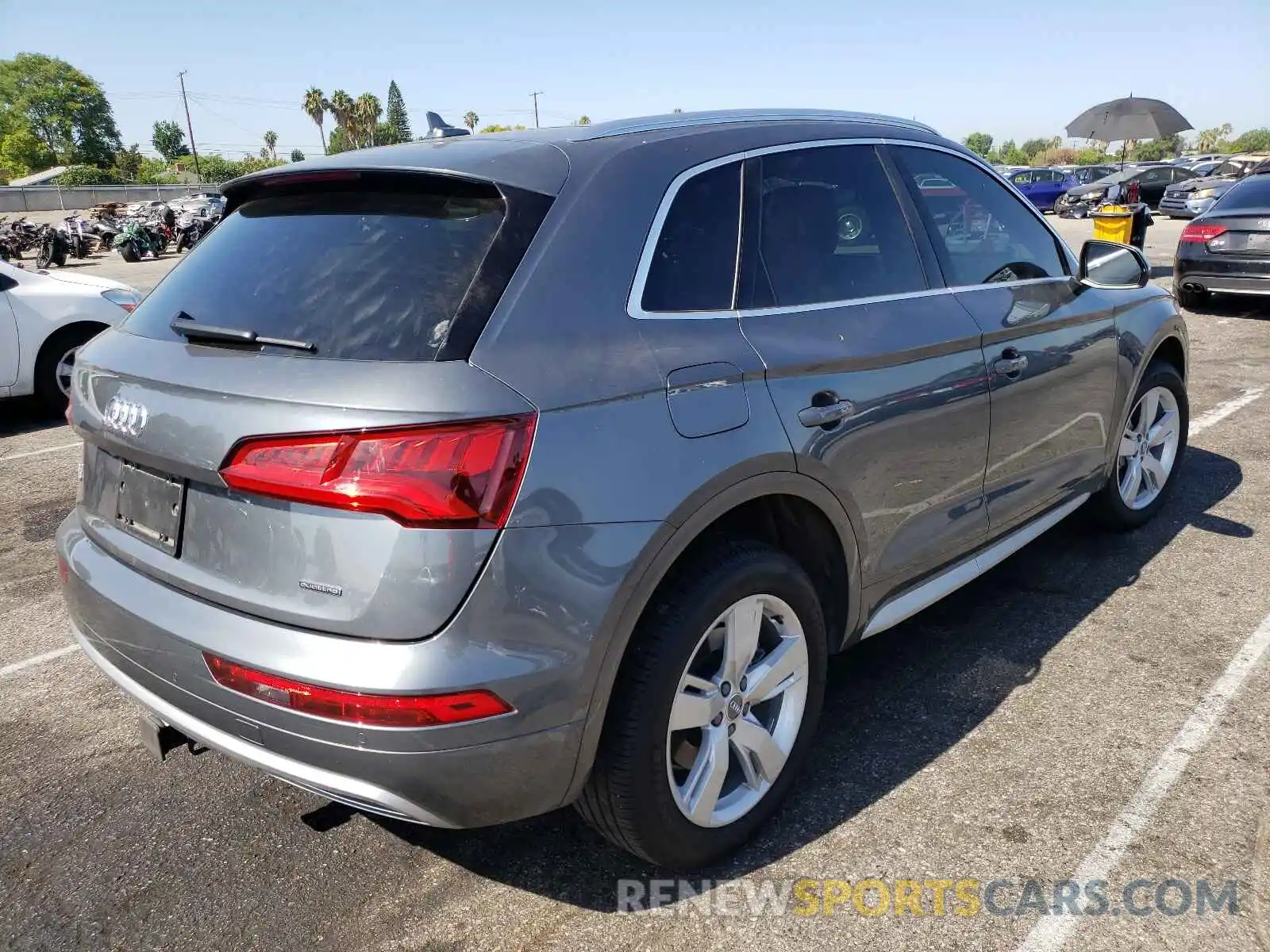 4 Photograph of a damaged car WA1BNAFY6K2091791 AUDI Q5 2019