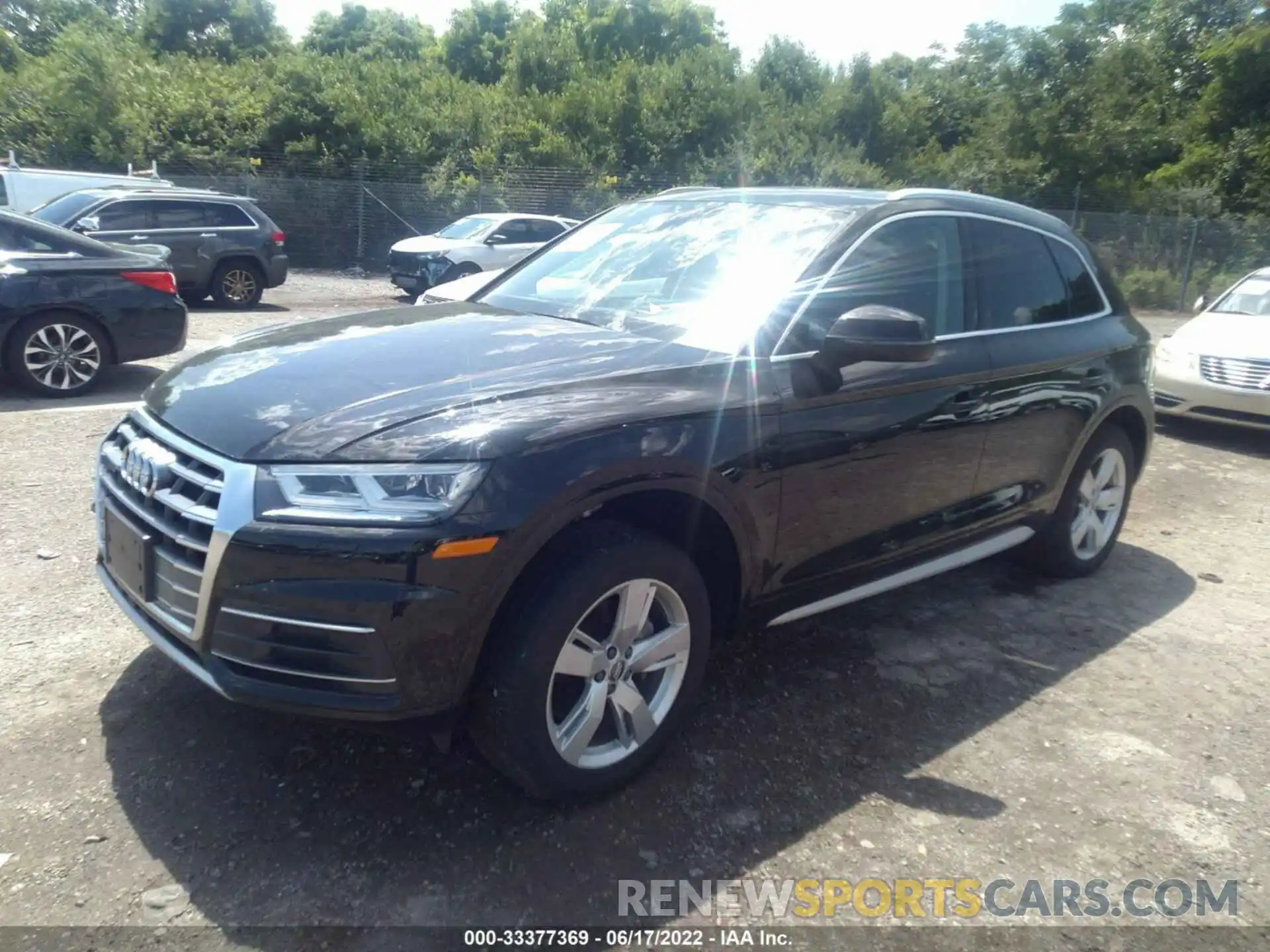 2 Фотография поврежденного автомобиля WA1BNAFY6K2099776 AUDI Q5 2019