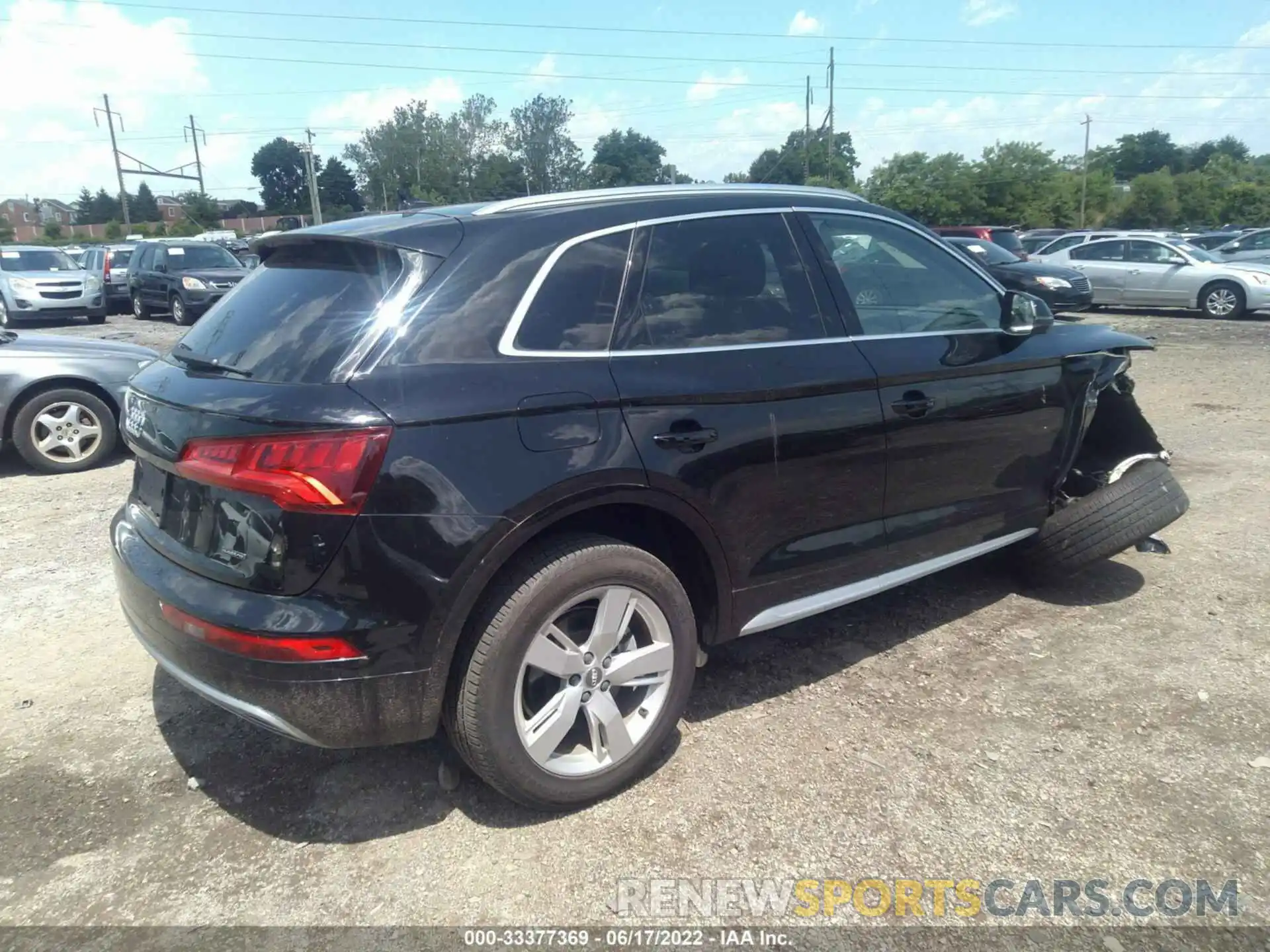 4 Фотография поврежденного автомобиля WA1BNAFY6K2099776 AUDI Q5 2019