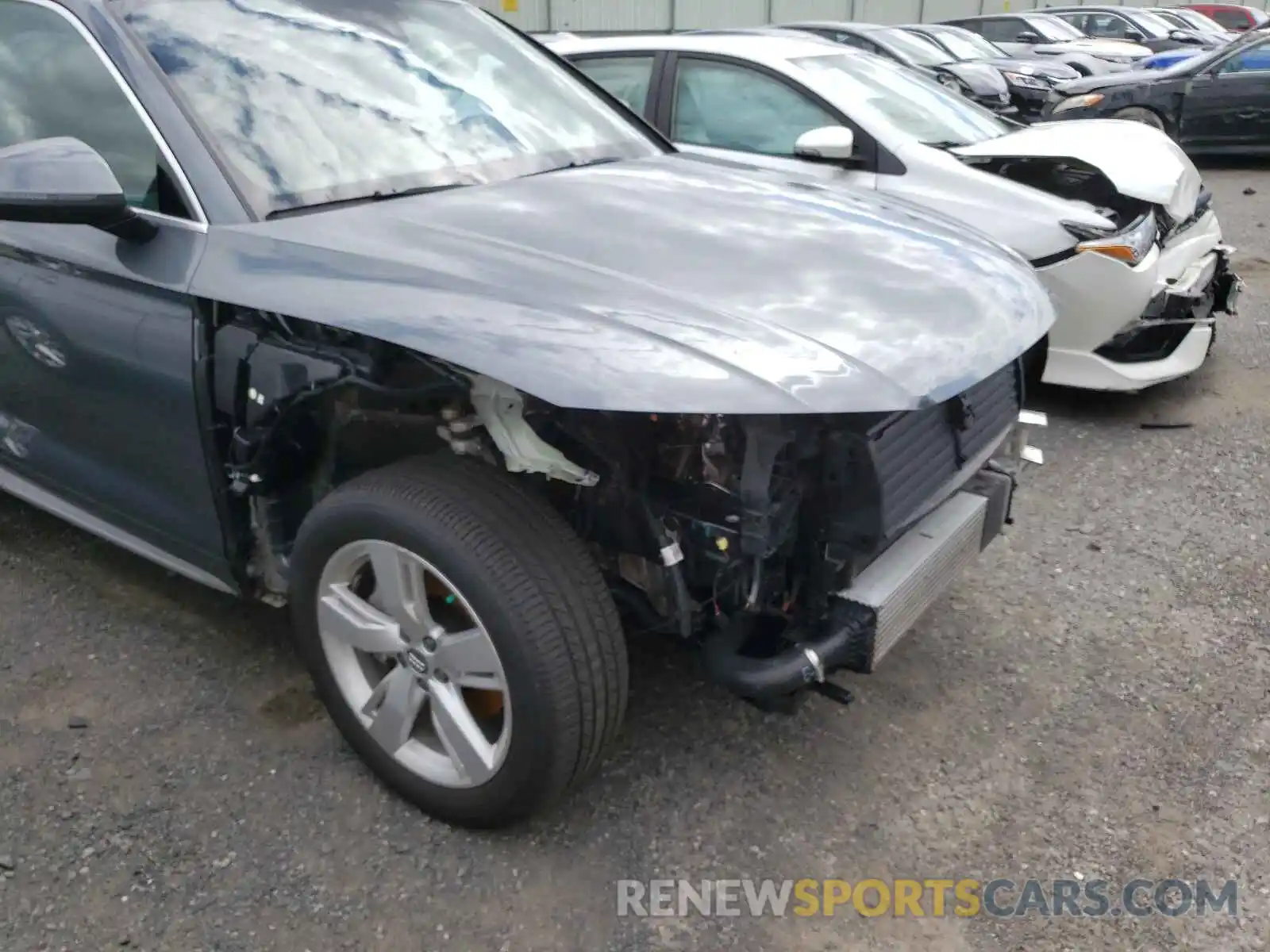 9 Photograph of a damaged car WA1BNAFY6K2130590 AUDI Q5 2019