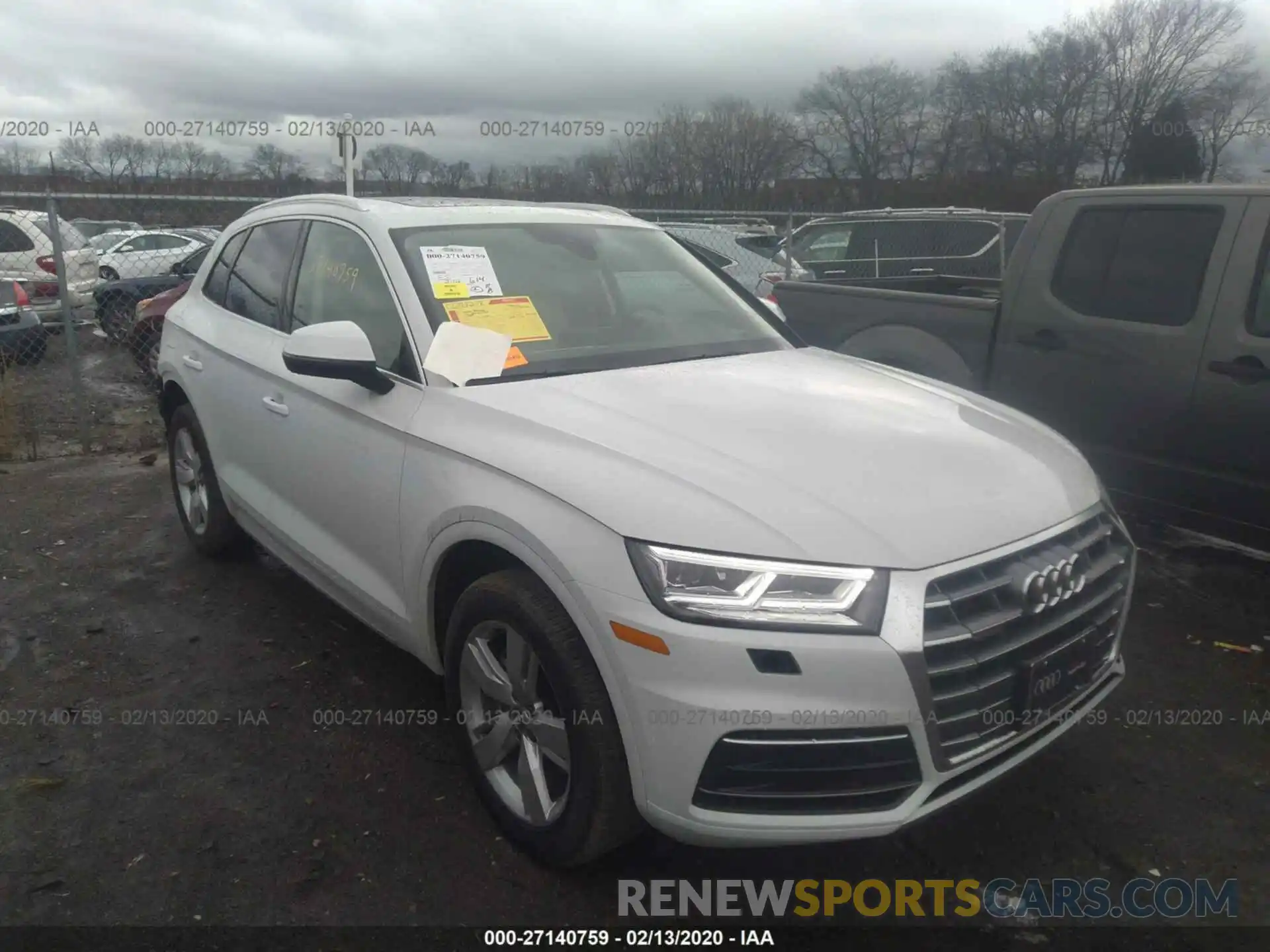 1 Photograph of a damaged car WA1BNAFY6K2143324 AUDI Q5 2019