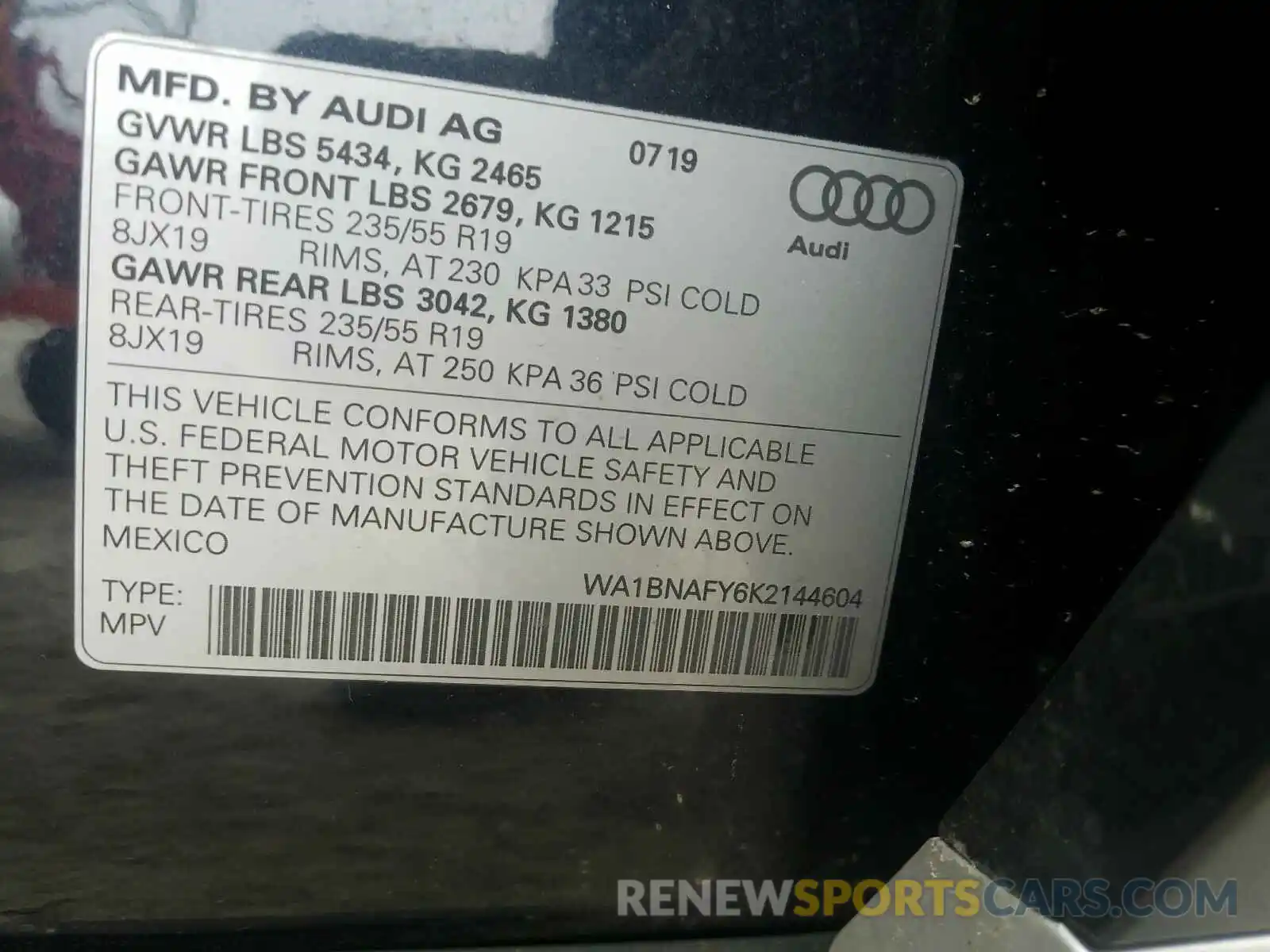 10 Photograph of a damaged car WA1BNAFY6K2144604 AUDI Q5 2019