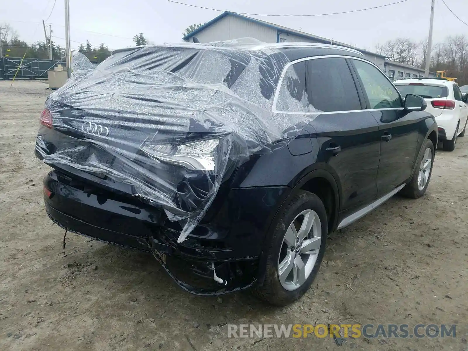 4 Photograph of a damaged car WA1BNAFY6K2144604 AUDI Q5 2019