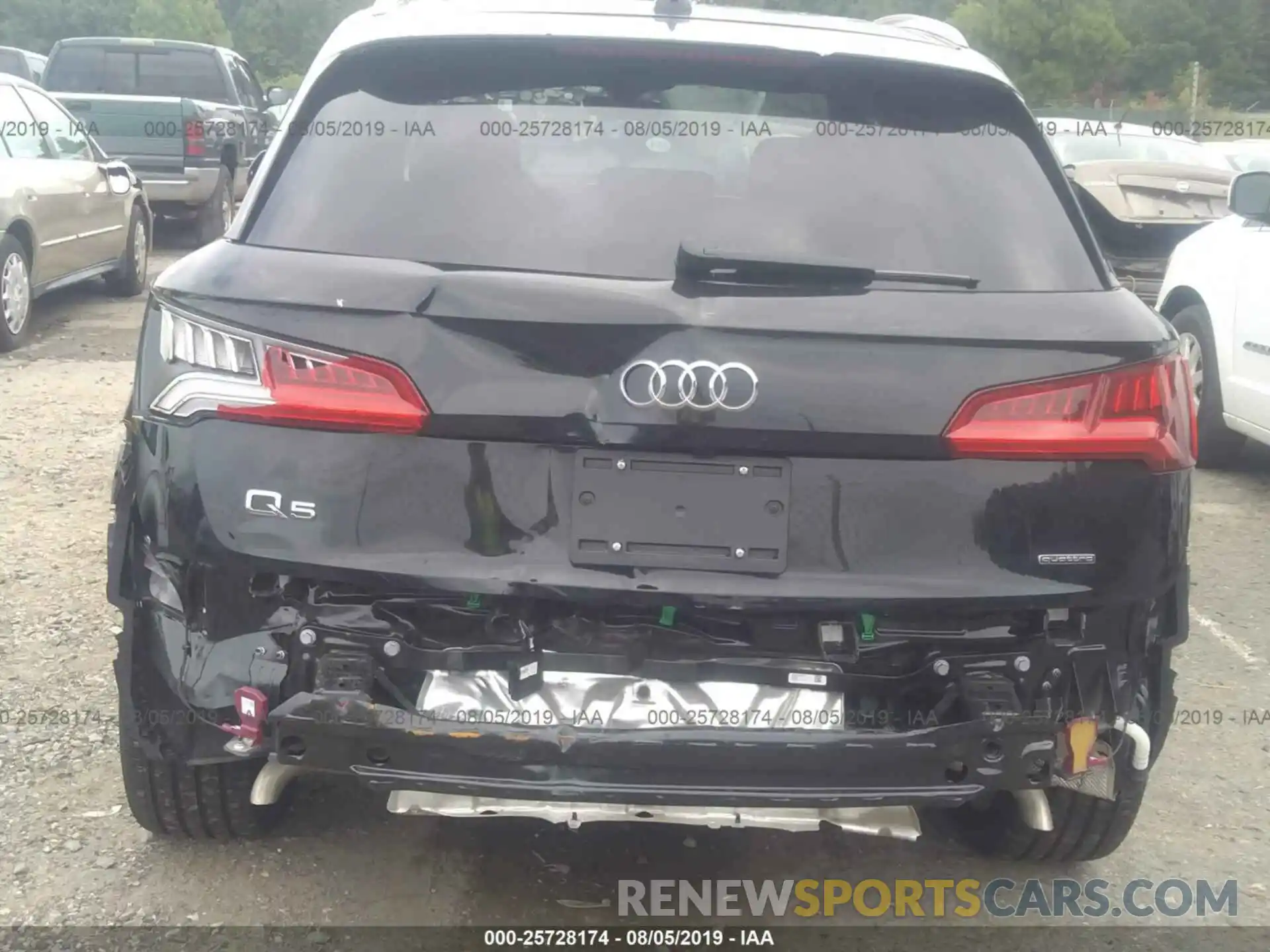 6 Photograph of a damaged car WA1BNAFY7K2020390 AUDI Q5 2019