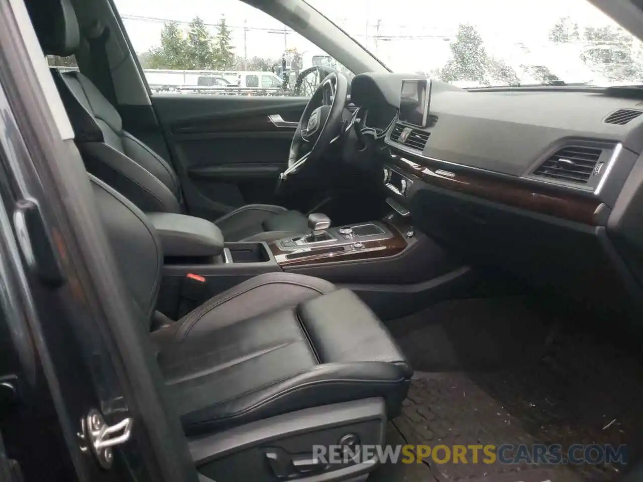 5 Photograph of a damaged car WA1BNAFY7K2021054 AUDI Q5 2019