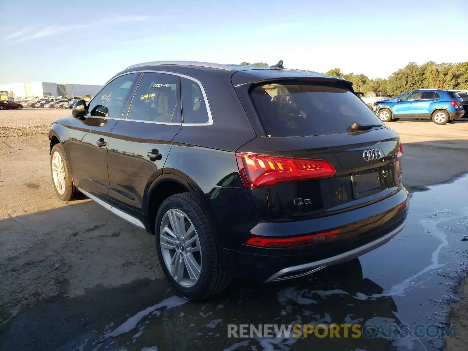 3 Фотография поврежденного автомобиля WA1BNAFY7K2022494 AUDI Q5 2019