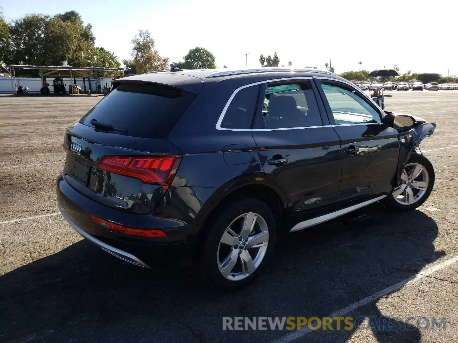 4 Photograph of a damaged car WA1BNAFY7K2030322 AUDI Q5 2019