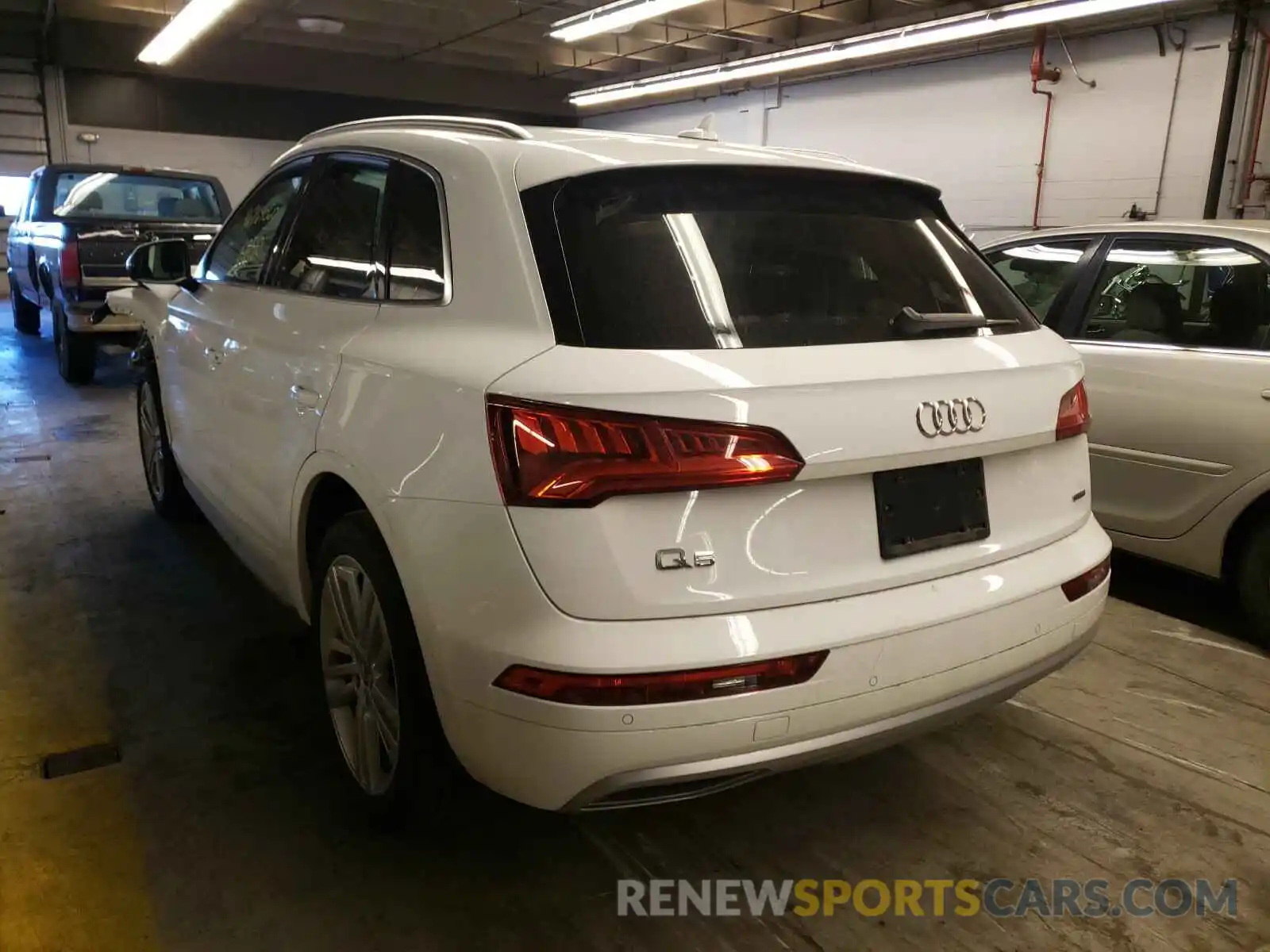 3 Фотография поврежденного автомобиля WA1BNAFY7K2030501 AUDI Q5 2019