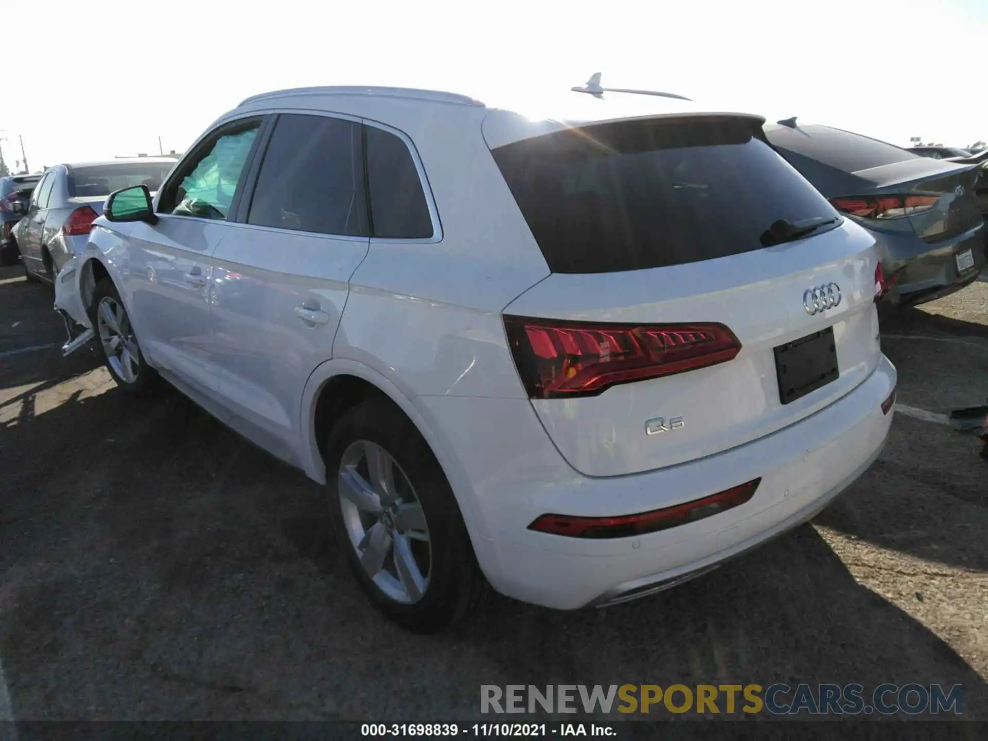 3 Фотография поврежденного автомобиля WA1BNAFY7K2032412 AUDI Q5 2019