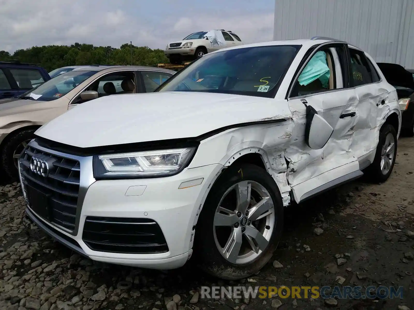 2 Фотография поврежденного автомобиля WA1BNAFY7K2037089 AUDI Q5 2019